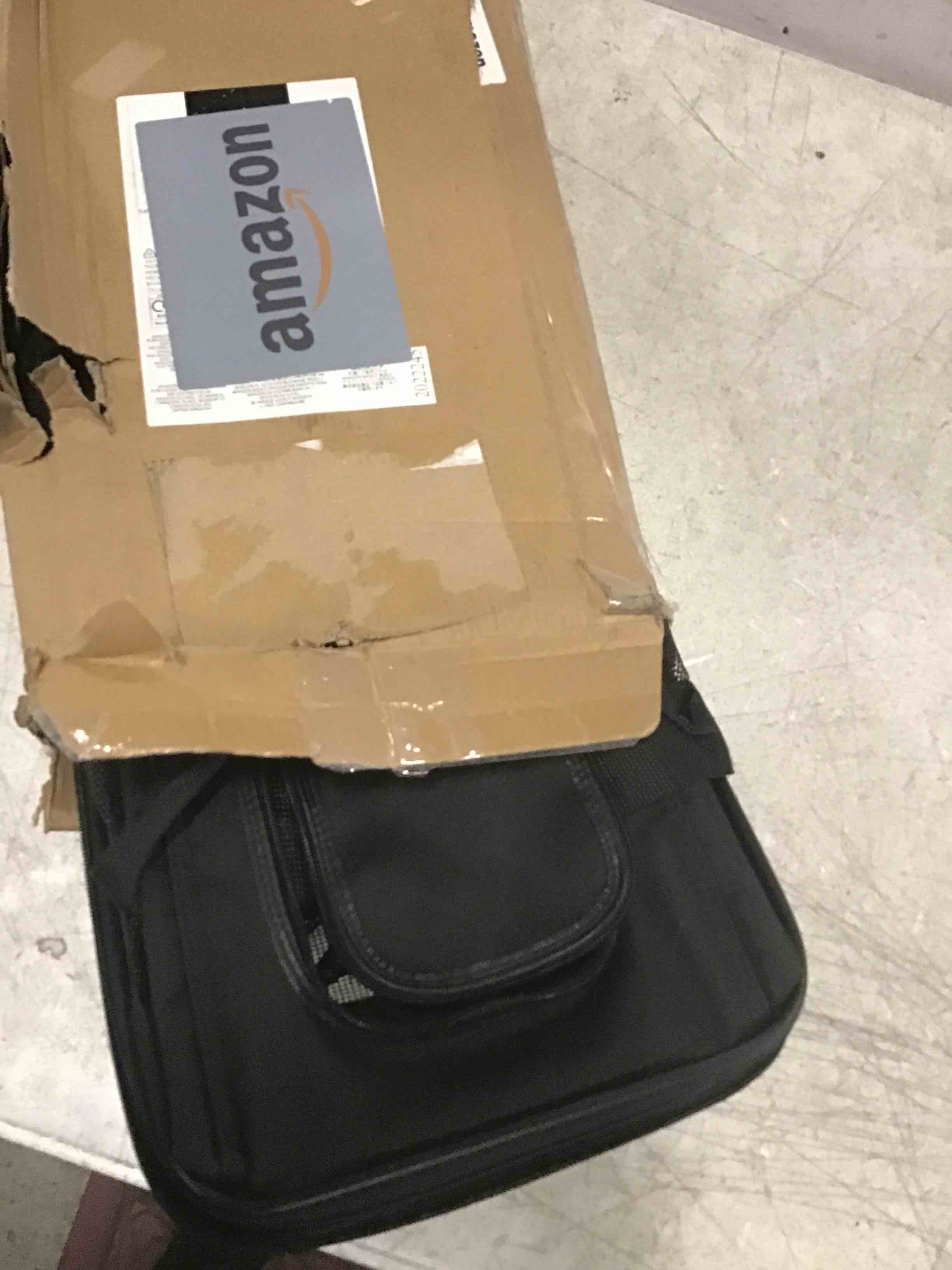 https://s3.amazonaws.com/lotting-images-prod/bidfta/BLU6720469_1721994612567.jpeg