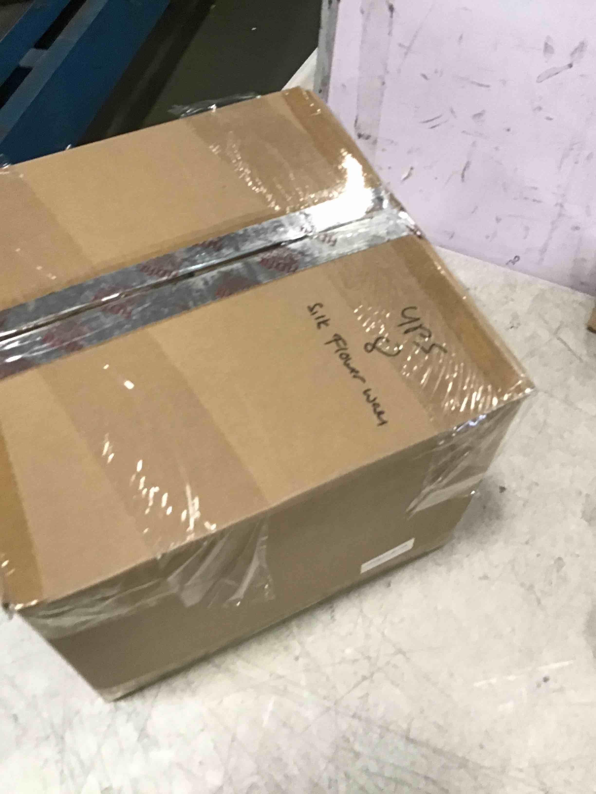 https://s3.amazonaws.com/lotting-images-prod/bidfta/BLU6720610_1722006408004.jpeg