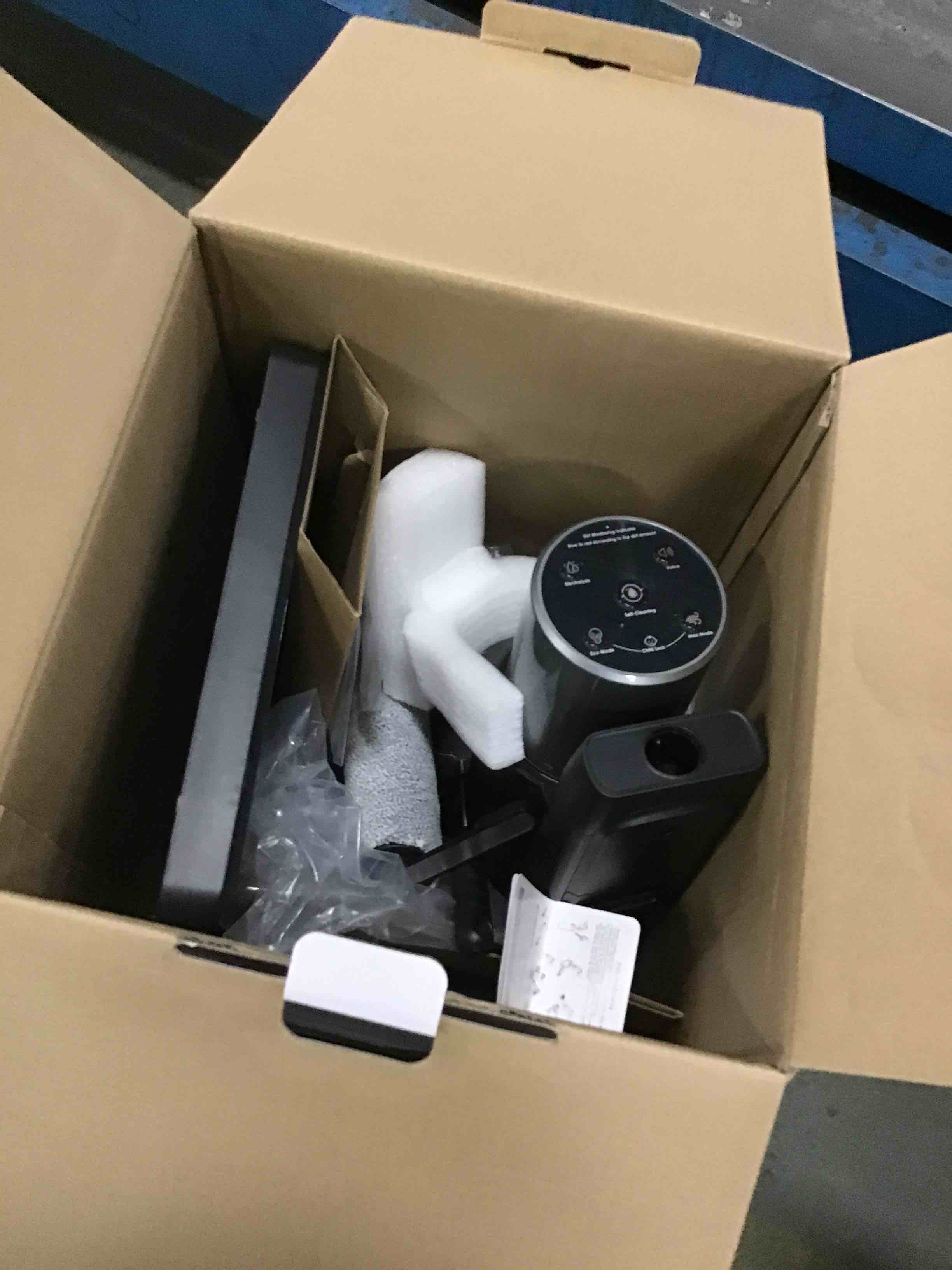 https://s3.amazonaws.com/lotting-images-prod/bidfta/BLU6720809_1722081282923.jpeg