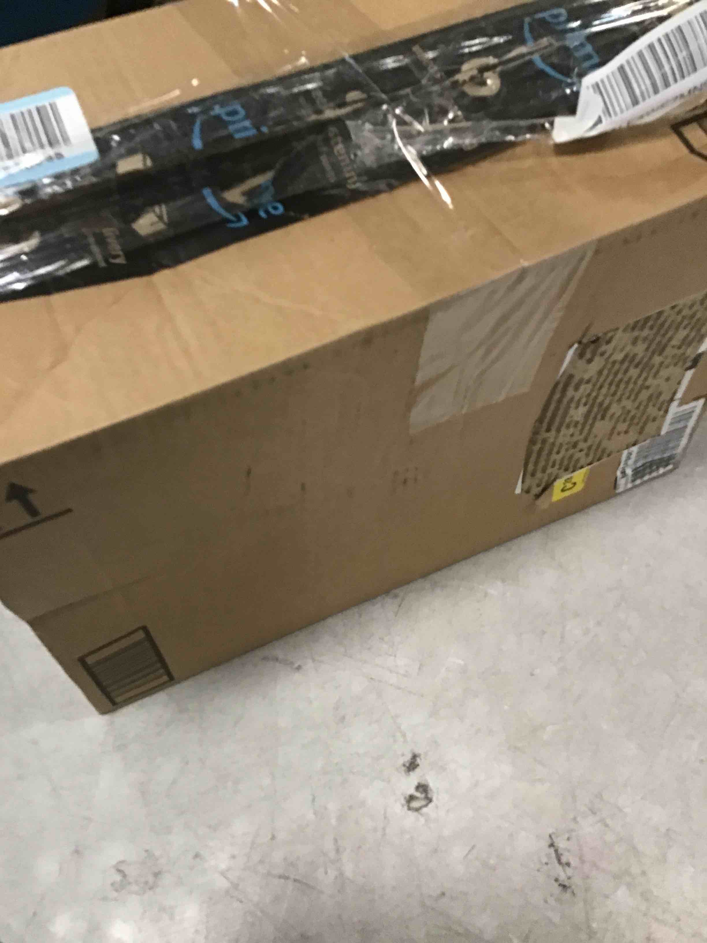 https://s3.amazonaws.com/lotting-images-prod/bidfta/BLU6721049_1722265547495.jpeg