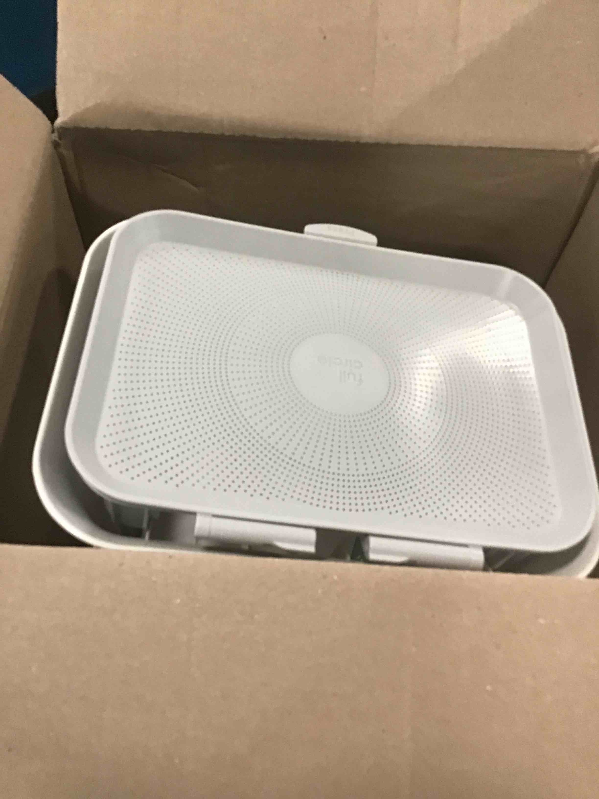 https://s3.amazonaws.com/lotting-images-prod/bidfta/BLU6721099_1722269259940.jpeg