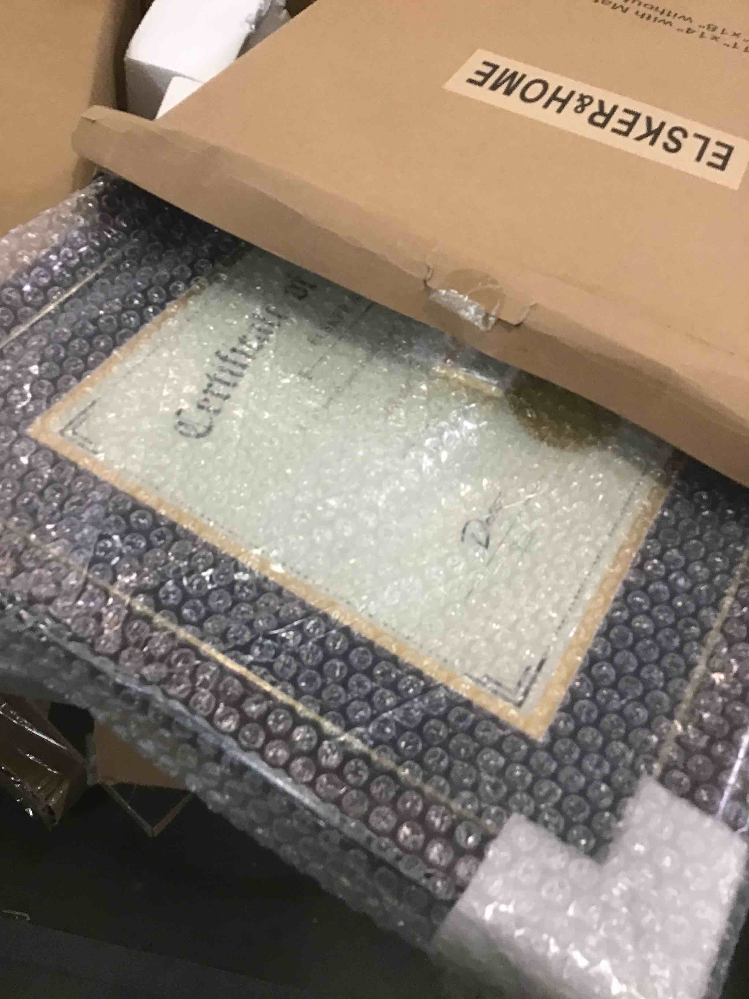 https://s3.amazonaws.com/lotting-images-prod/bidfta/BLU6721723_1722451516879.jpeg