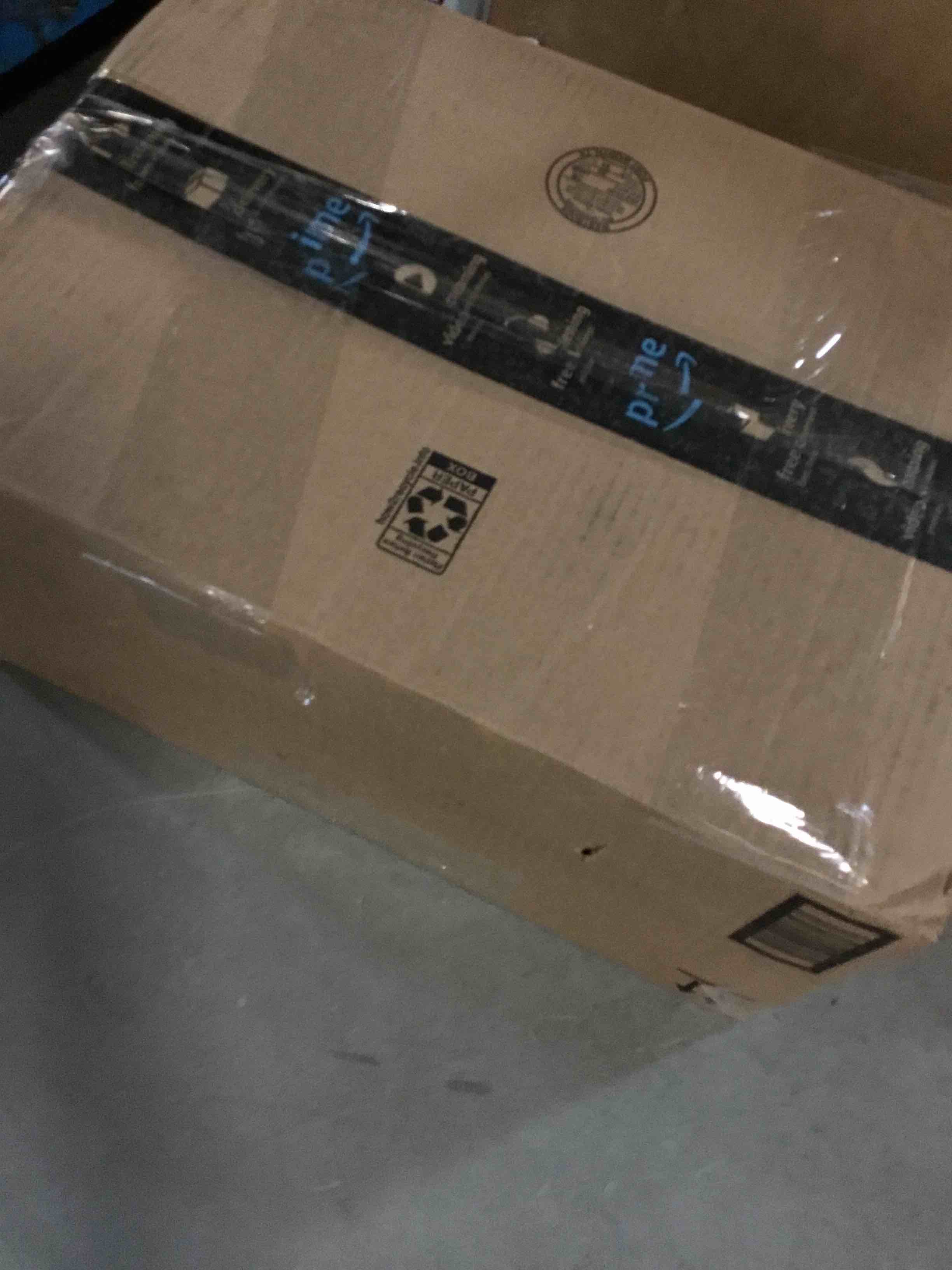 https://s3.amazonaws.com/lotting-images-prod/bidfta/BLU6721820_1722519692496.jpeg