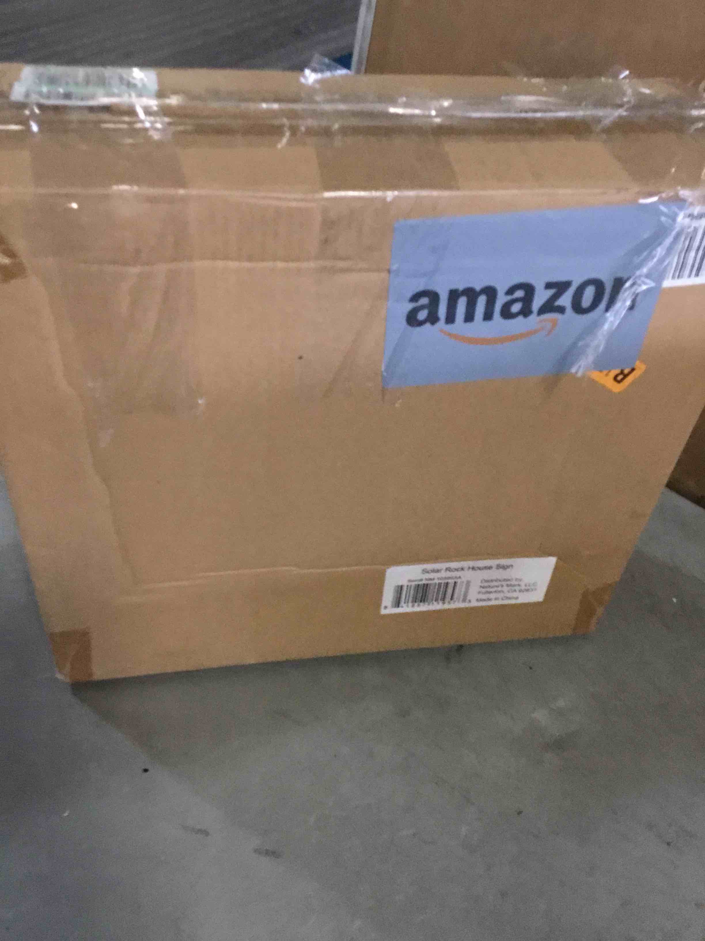 https://s3.amazonaws.com/lotting-images-prod/bidfta/BLU6721900_1722527412610.jpeg