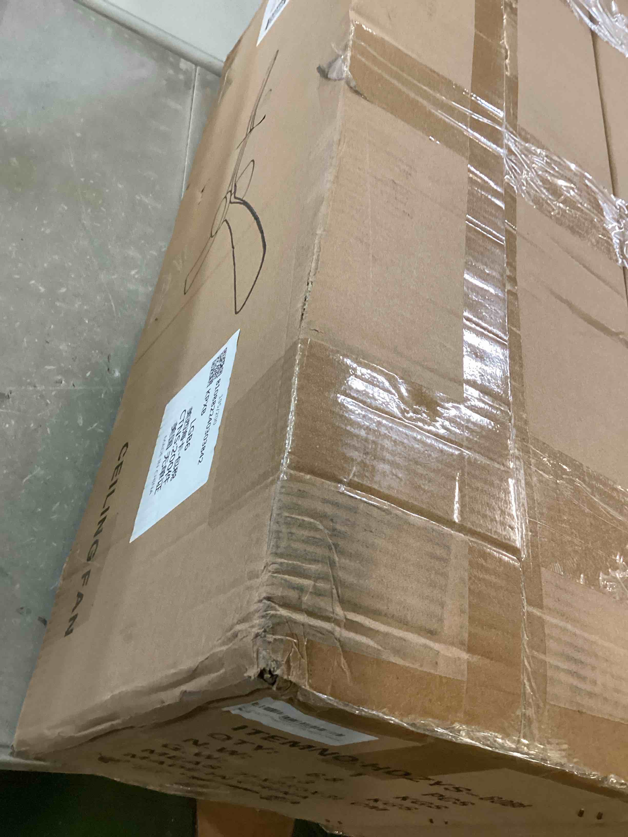 https://s3.amazonaws.com/lotting-images-prod/bidfta/BLU6722088_1722280167530.jpeg
