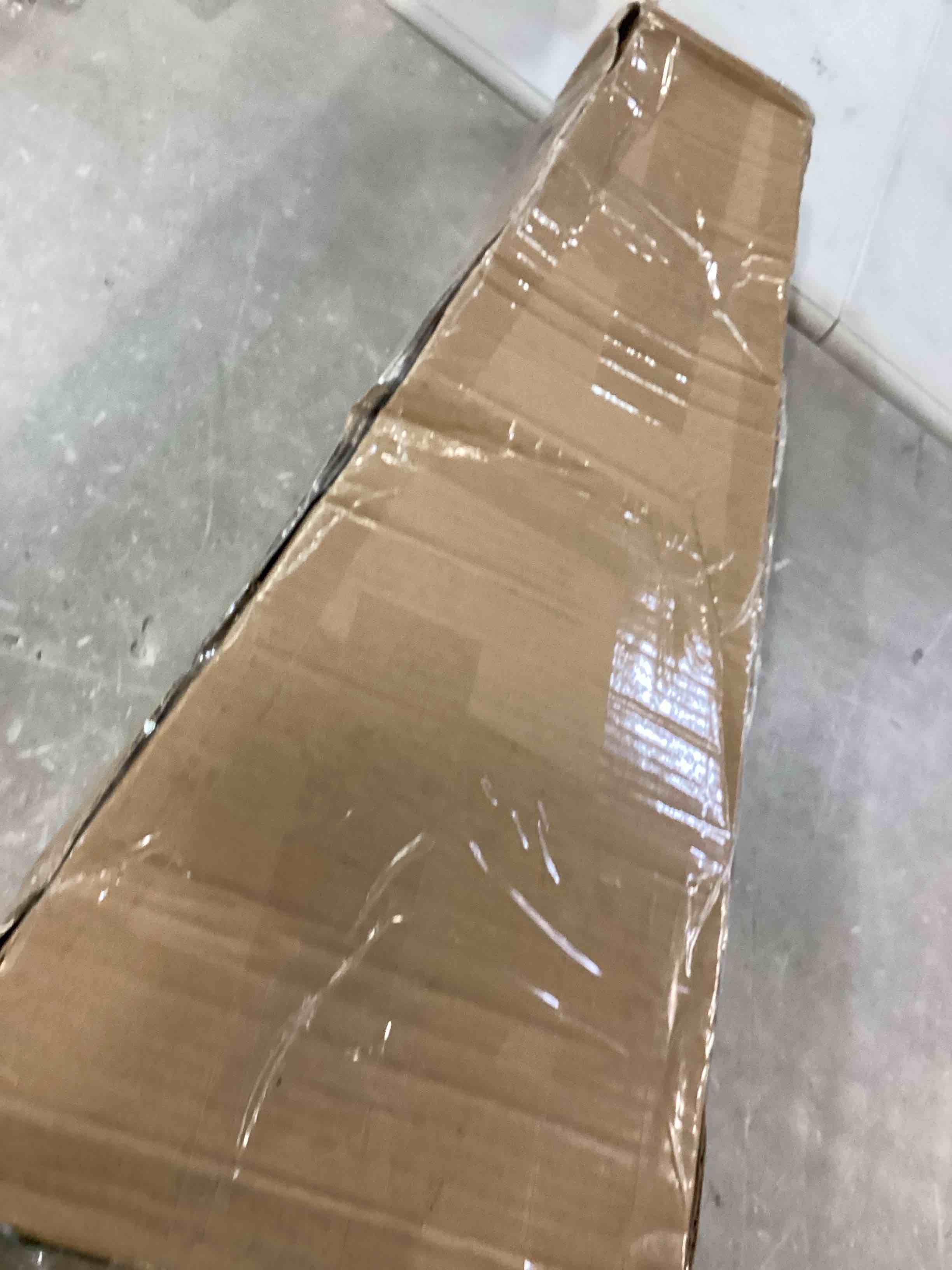 https://s3.amazonaws.com/lotting-images-prod/bidfta/BLU6722132_1722281987360.jpeg