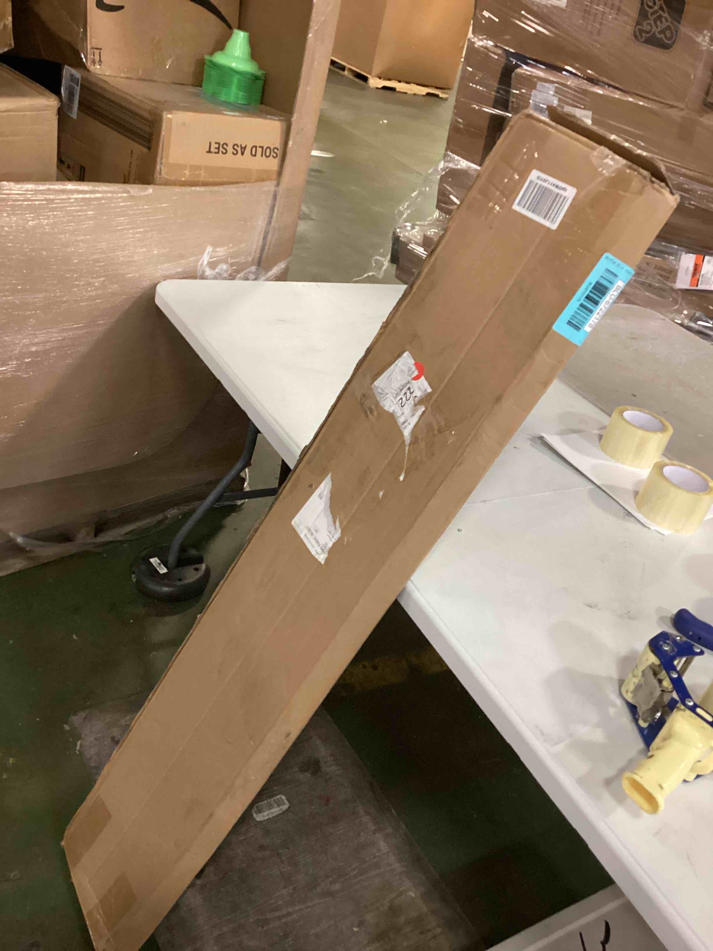 AUXKO Retractable Cargo Cover for Honda CRV 2023 2024 (Include Hybrid) Trunk Cargo Cover Luggage Security Shade Cover for CR-V 2023 2024 Shielding Shade Anti-Peeping Luggage Privacy Screen