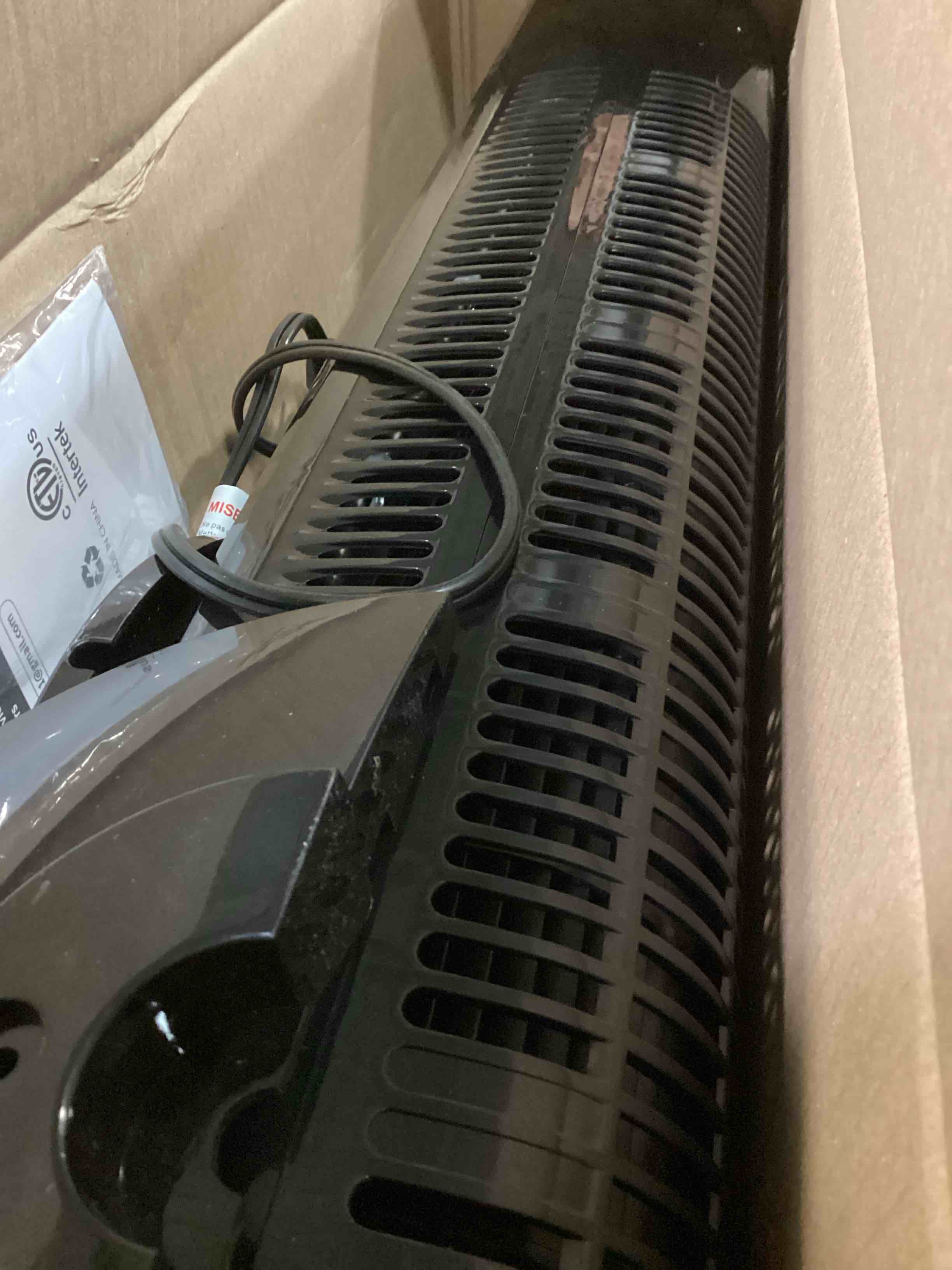 https://s3.amazonaws.com/lotting-images-prod/bidfta/BLU6722242_1722346933173.jpeg
