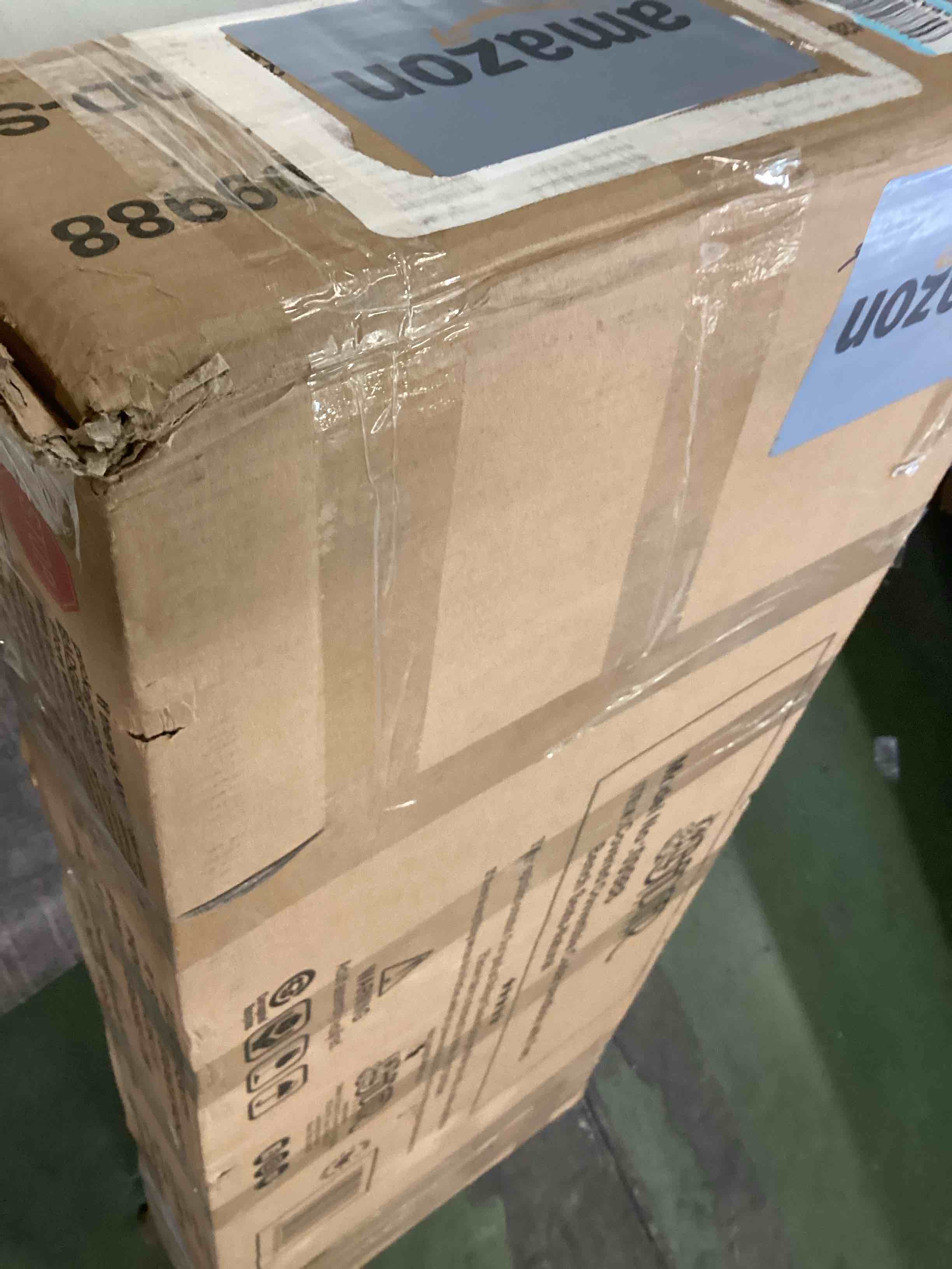 https://s3.amazonaws.com/lotting-images-prod/bidfta/BLU6722362_1722361713921.jpeg