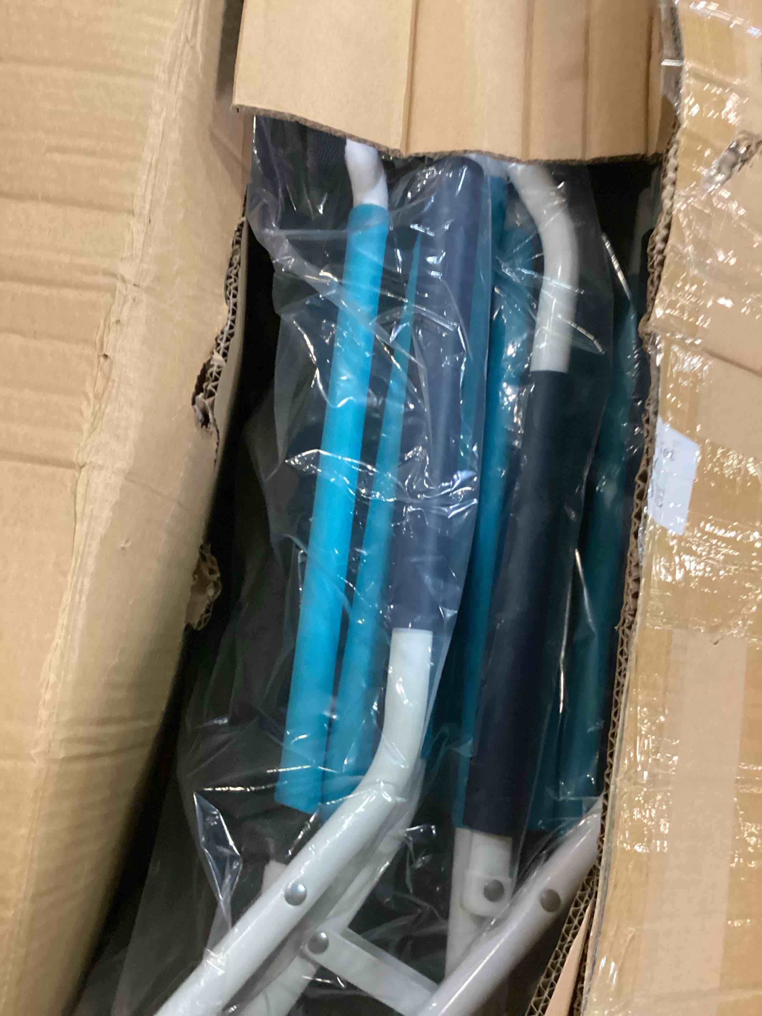 https://s3.amazonaws.com/lotting-images-prod/bidfta/BLU6722417_1722368757340.jpeg