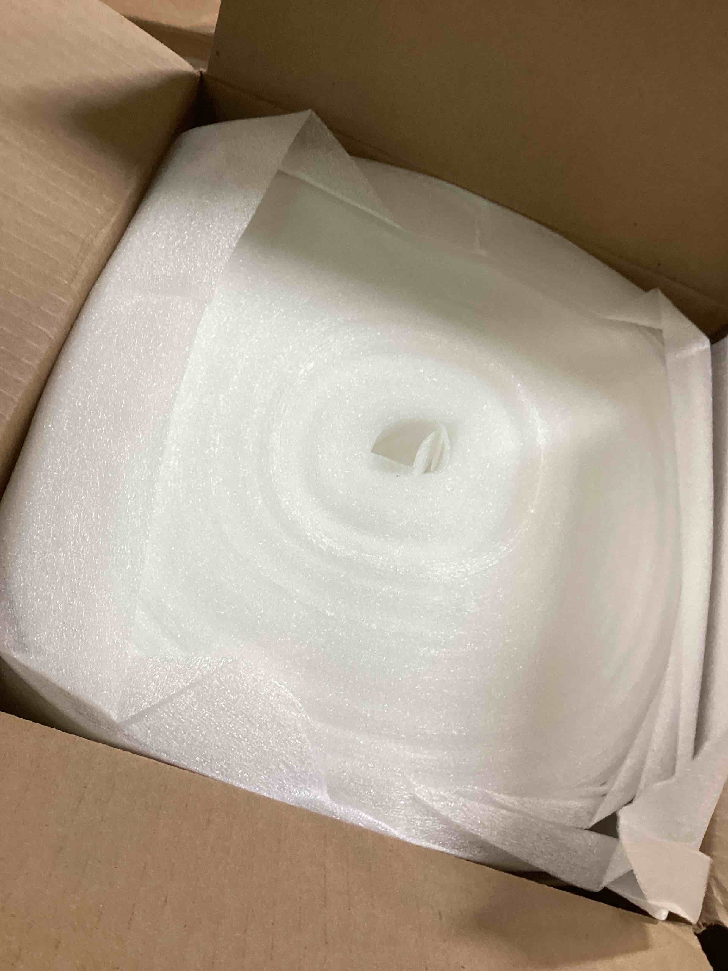 https://s3.amazonaws.com/lotting-images-prod/bidfta/BLU6722605_1722449342520.jpeg