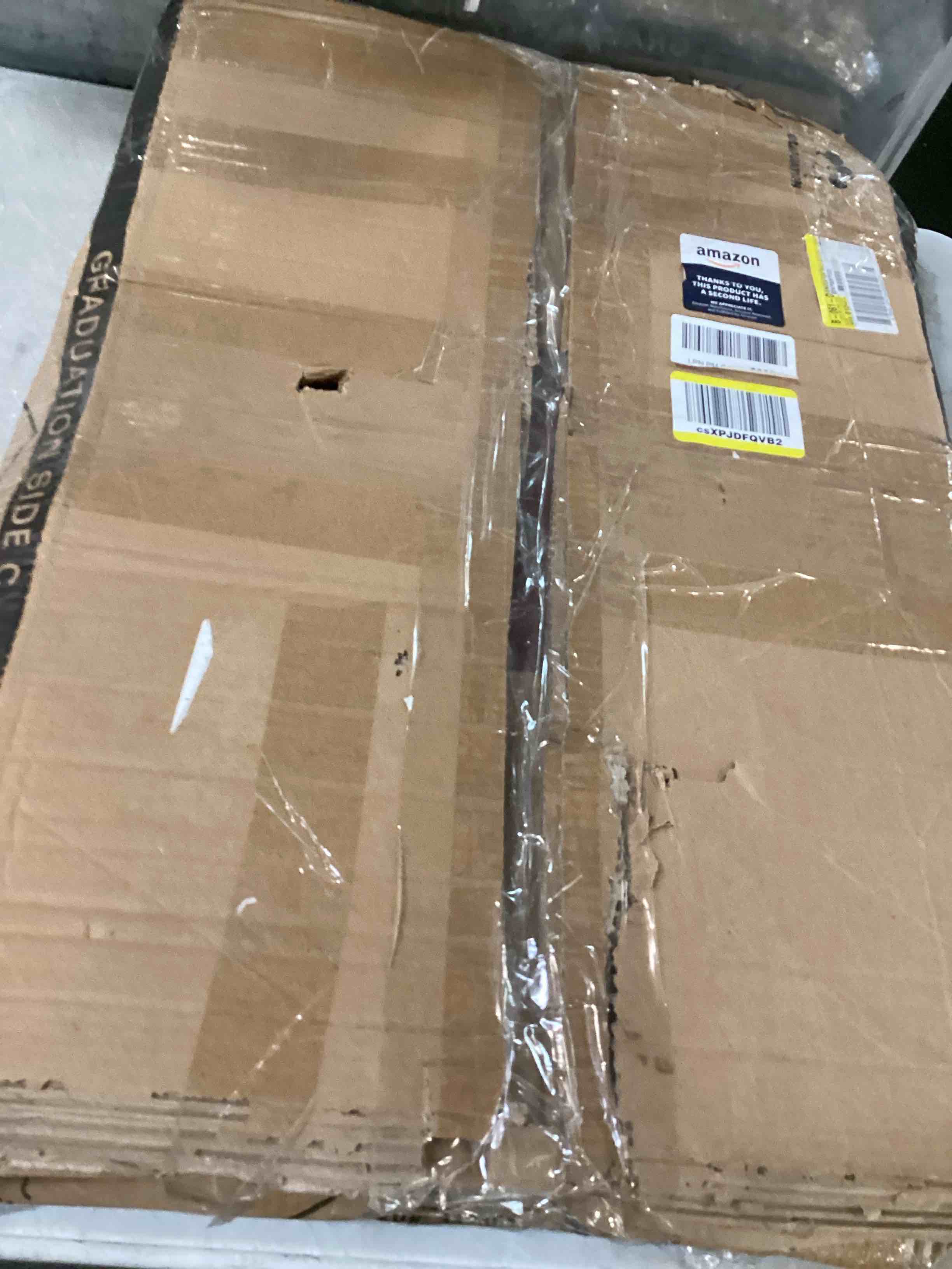 https://s3.amazonaws.com/lotting-images-prod/bidfta/BLU6722732_1722519618203.jpeg