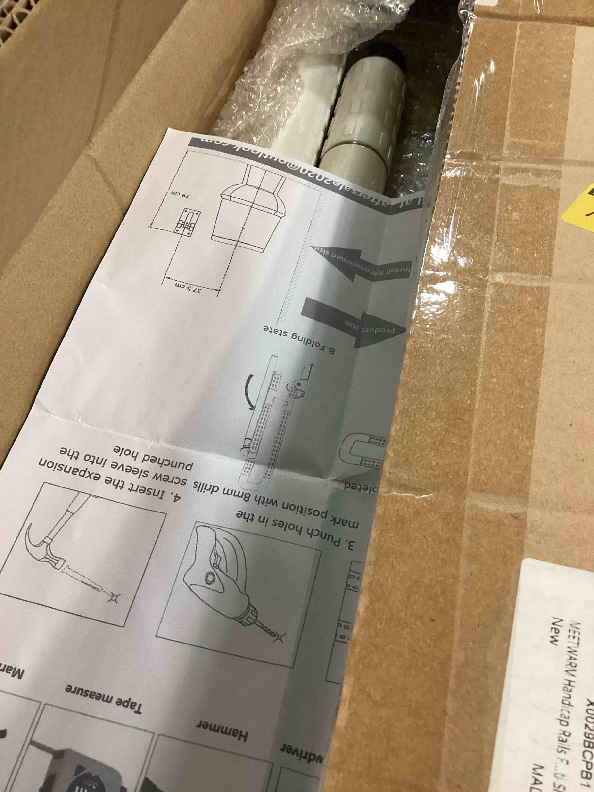 https://s3.amazonaws.com/lotting-images-prod/bidfta/BLU6722935_1722604056674.jpeg