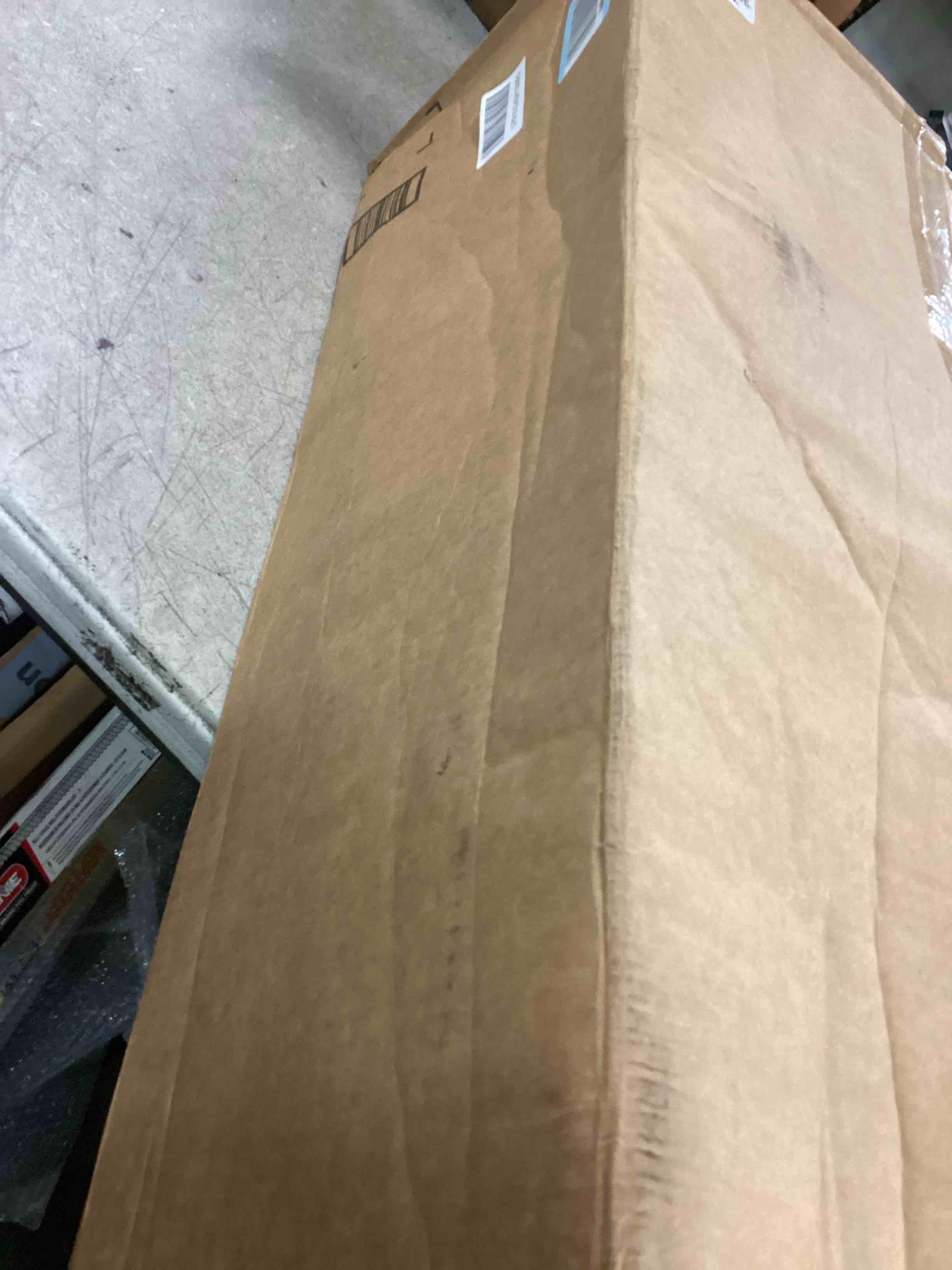 https://s3.amazonaws.com/lotting-images-prod/bidfta/BLU6723015_1722613731240.jpeg
