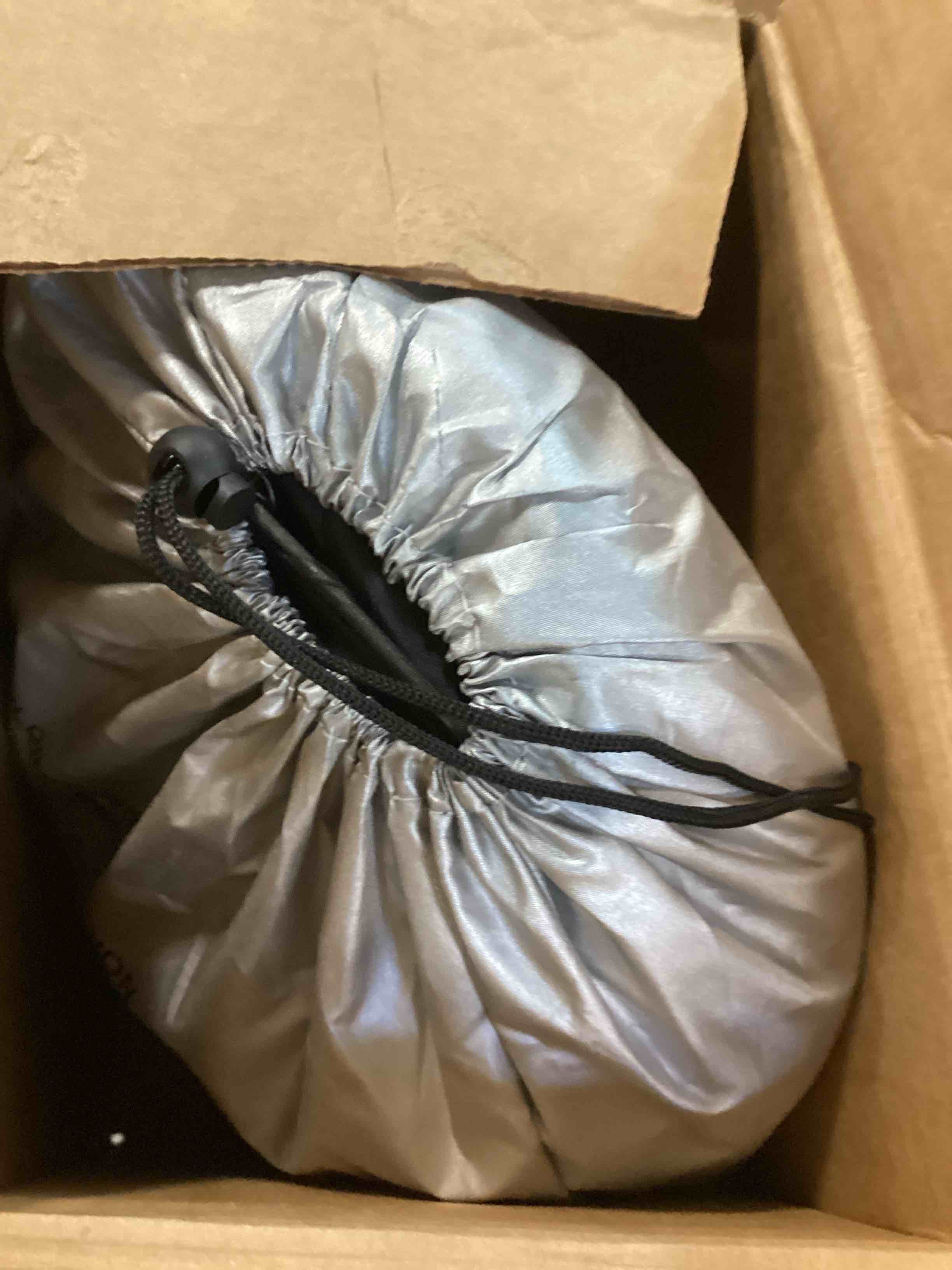 https://s3.amazonaws.com/lotting-images-prod/bidfta/BLU6723018_1722613993029.jpeg