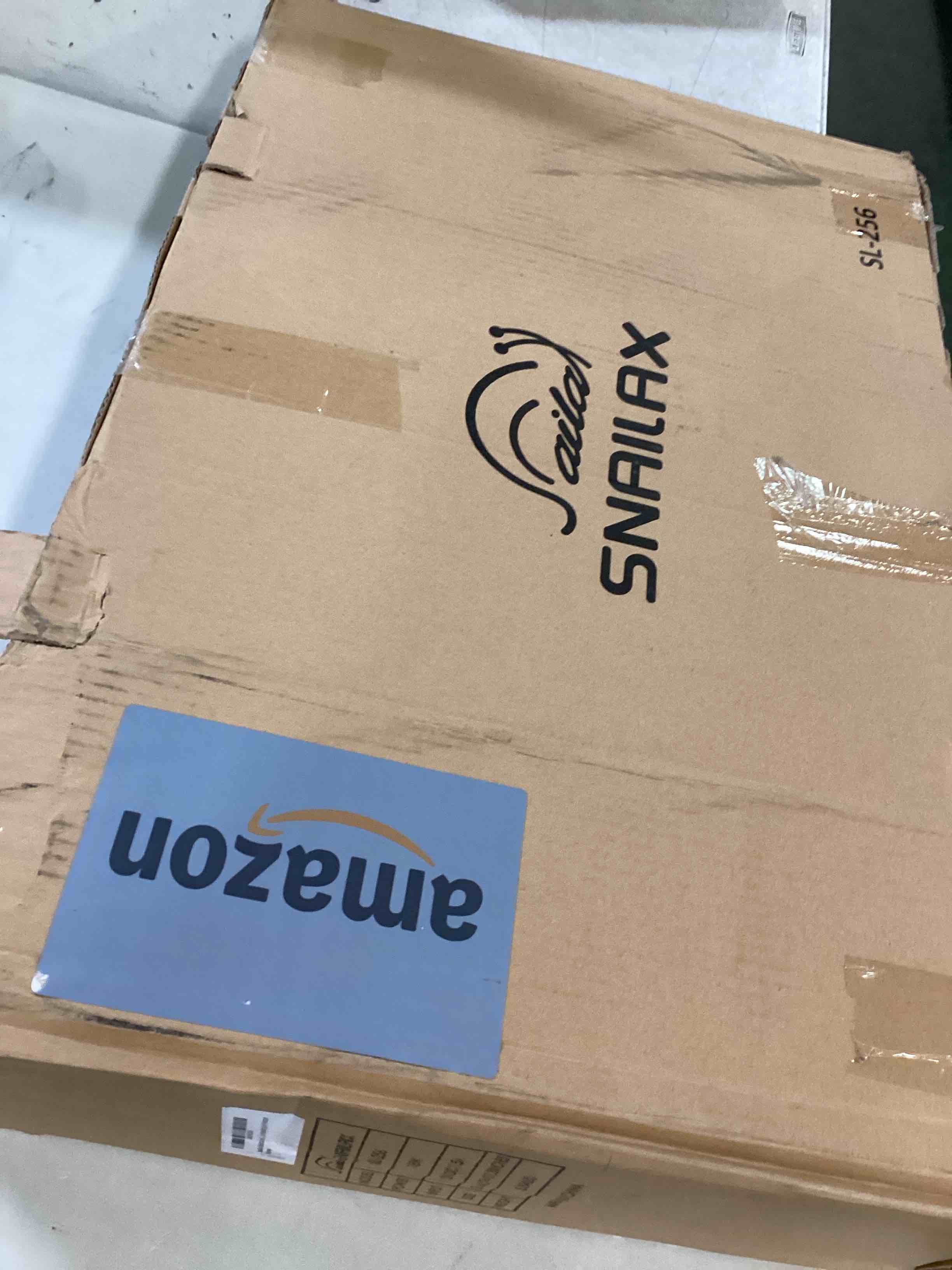 https://s3.amazonaws.com/lotting-images-prod/bidfta/BLU6723209_1722869775549.jpeg