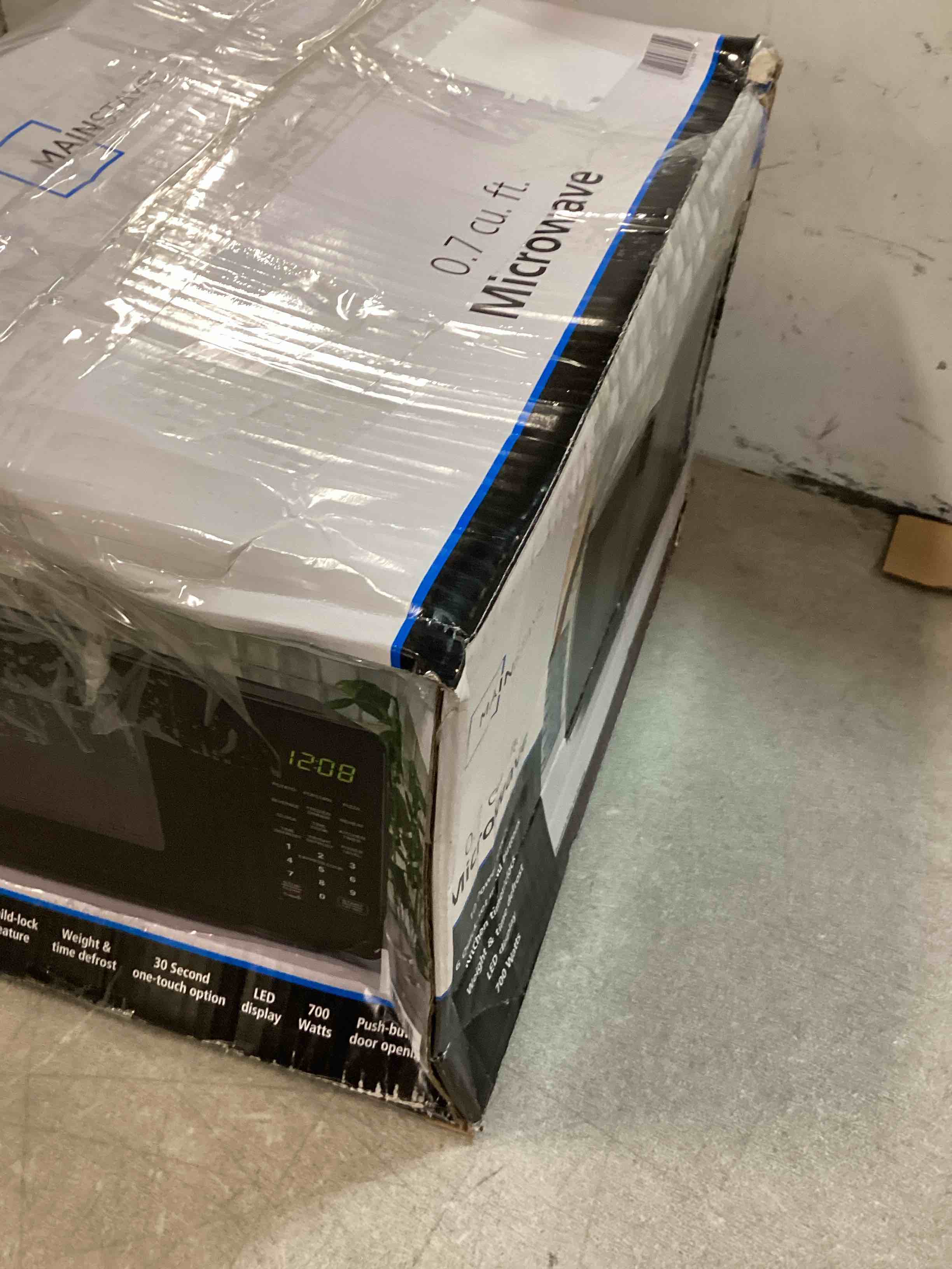 https://s3.amazonaws.com/lotting-images-prod/bidfta/BLU6723389_1722947819270.jpeg