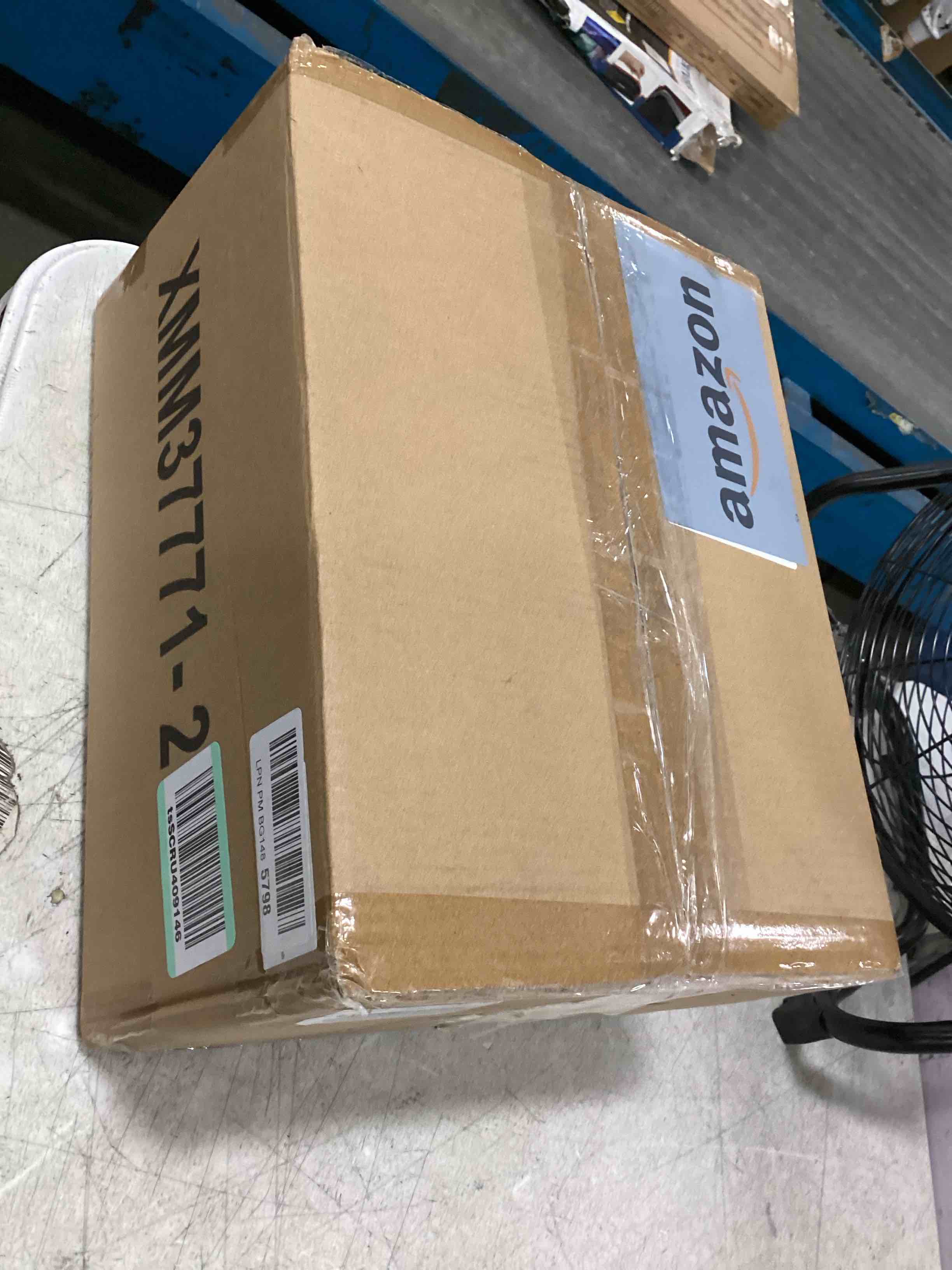 https://s3.amazonaws.com/lotting-images-prod/bidfta/BLU6723618_1723695332067.jpeg