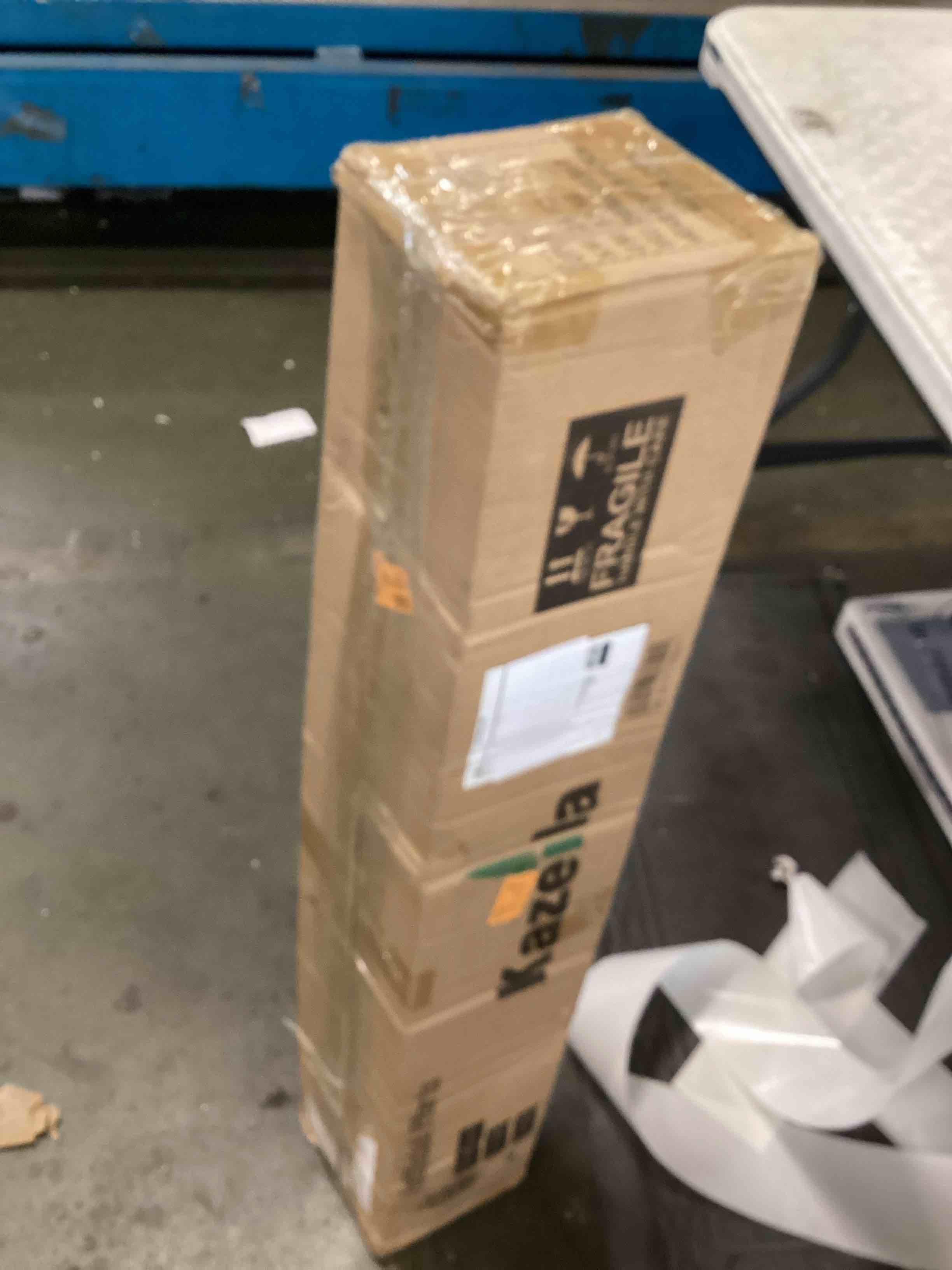 https://s3.amazonaws.com/lotting-images-prod/bidfta/BLU6724096_1724107515299.jpeg