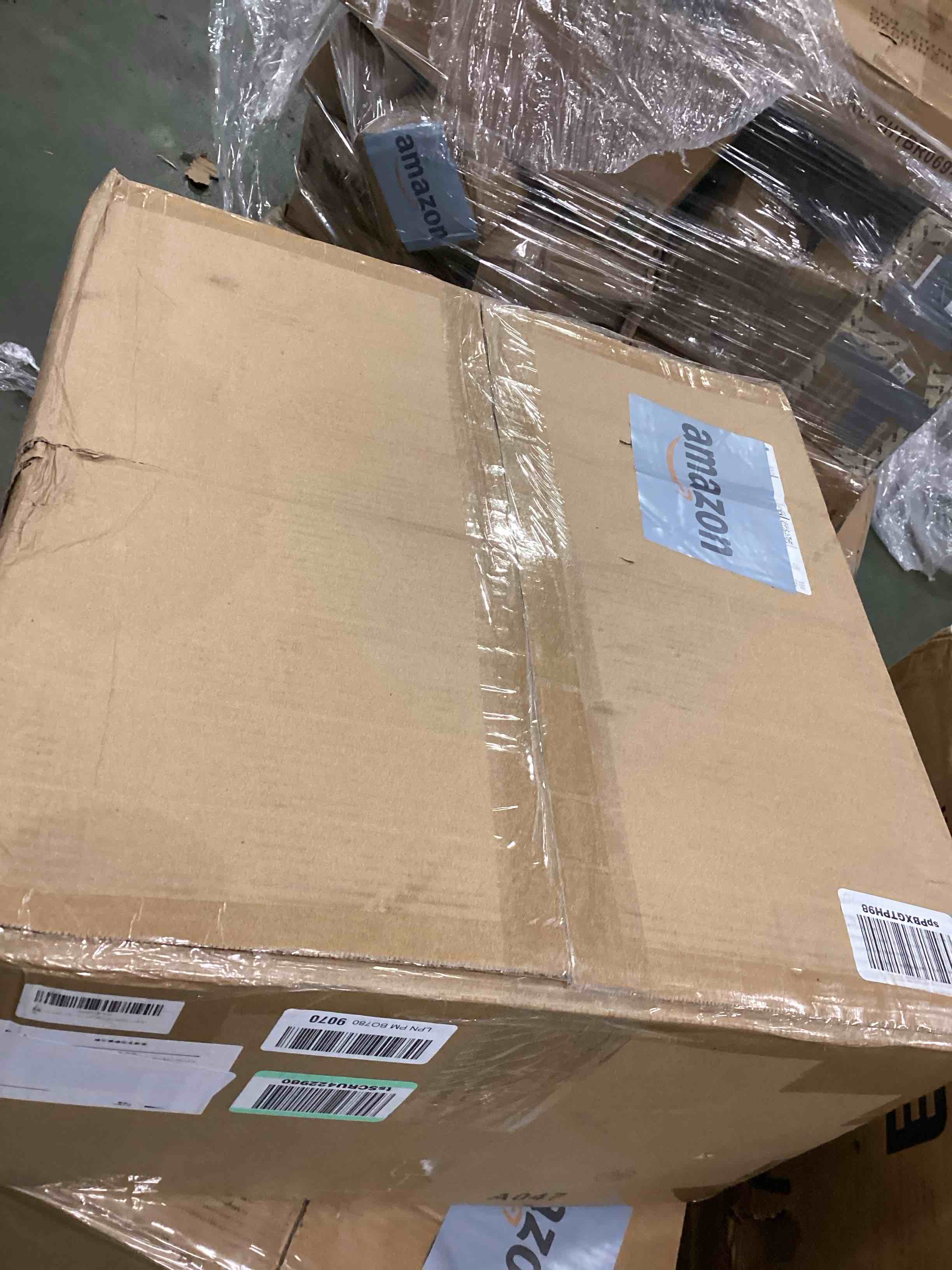 https://s3.amazonaws.com/lotting-images-prod/bidfta/BLU6724257_1724129127333.jpeg
