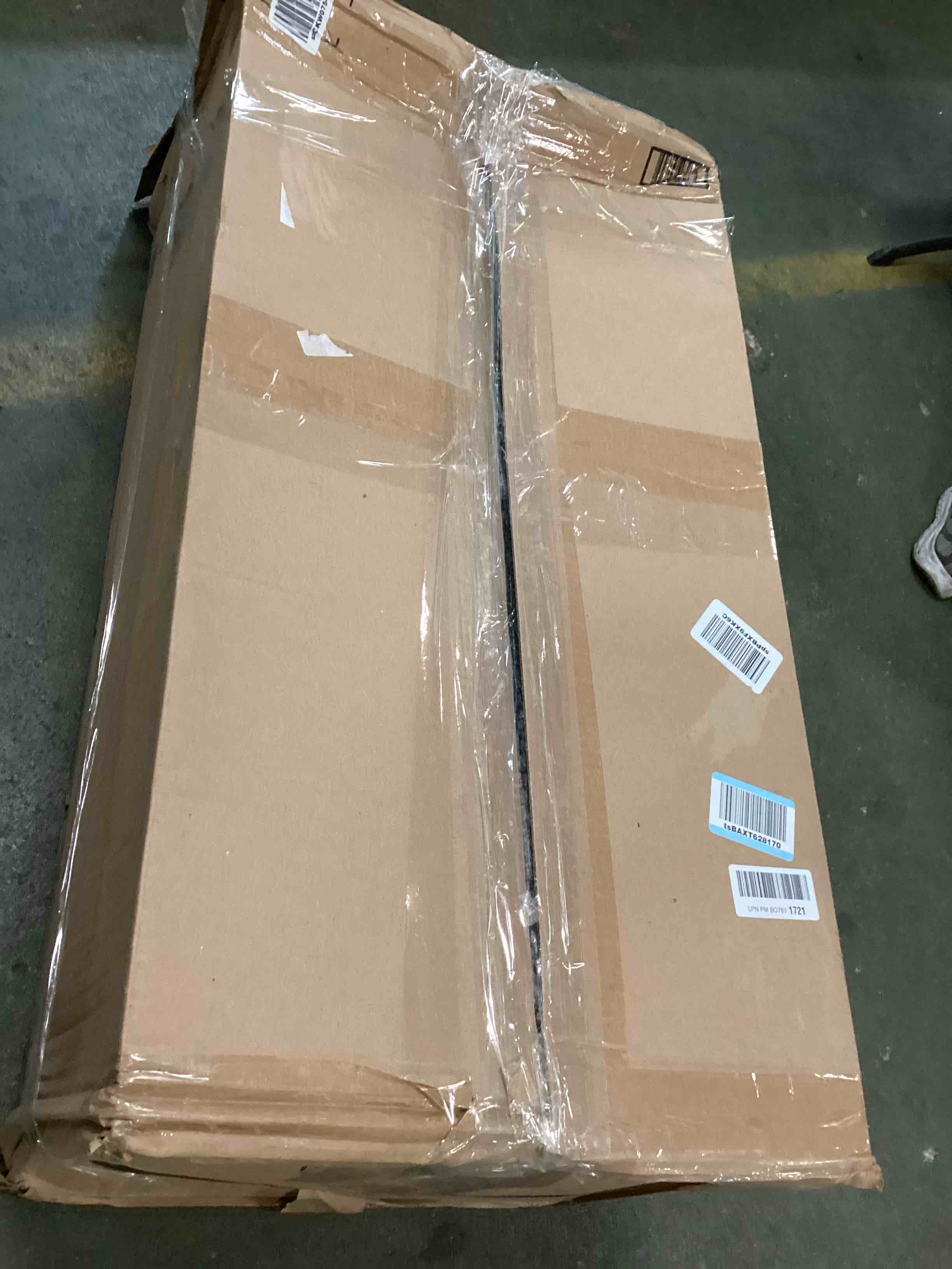 https://s3.amazonaws.com/lotting-images-prod/bidfta/BLU6724279_1724188818953.jpeg