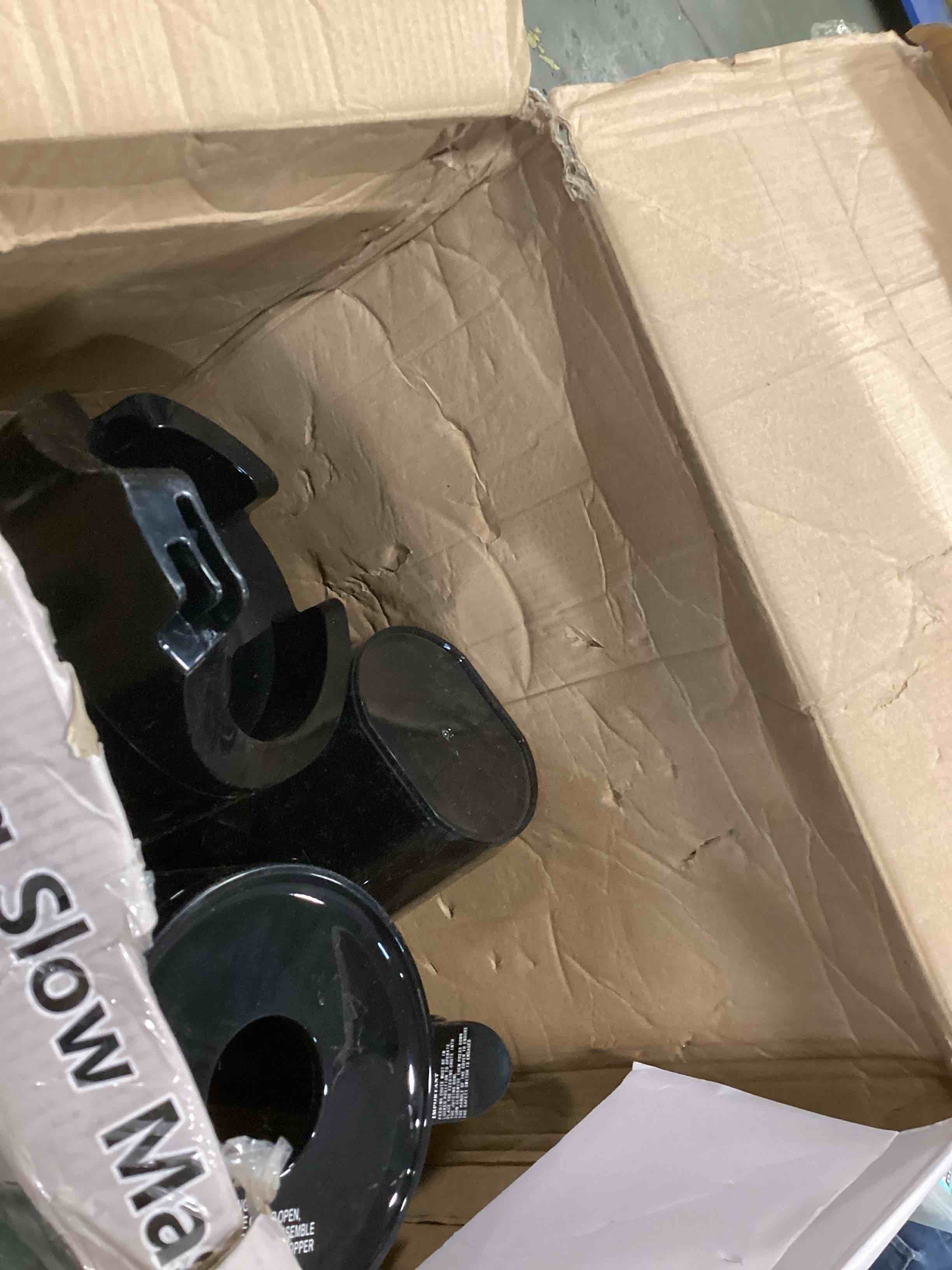 https://s3.amazonaws.com/lotting-images-prod/bidfta/BLU6724390_1724201642483.jpeg