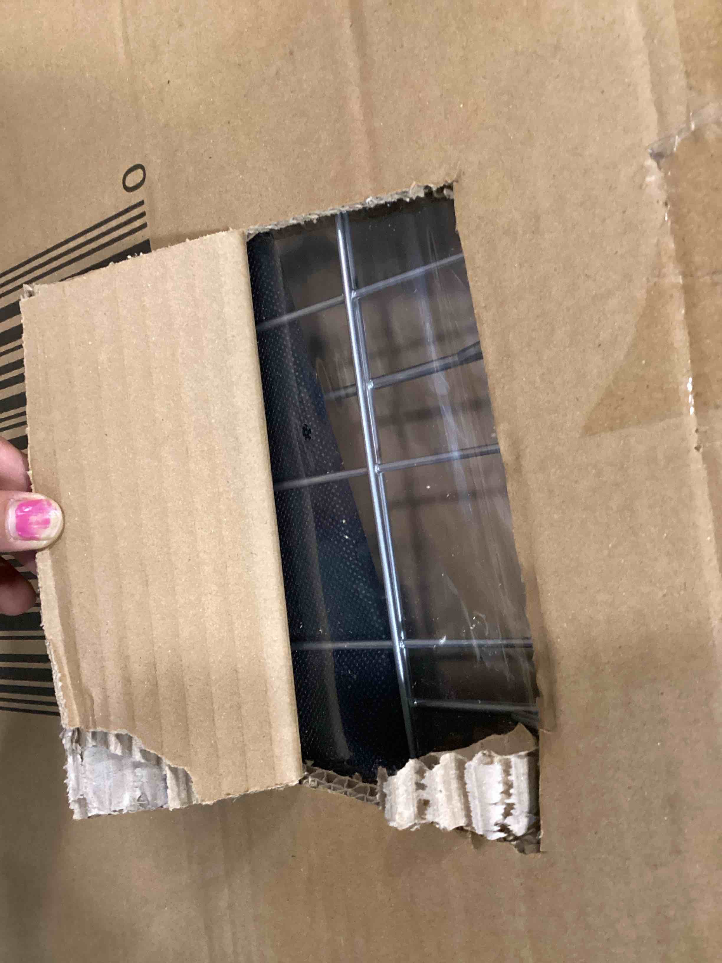 https://s3.amazonaws.com/lotting-images-prod/bidfta/BLU6724789_1724370210054.jpeg