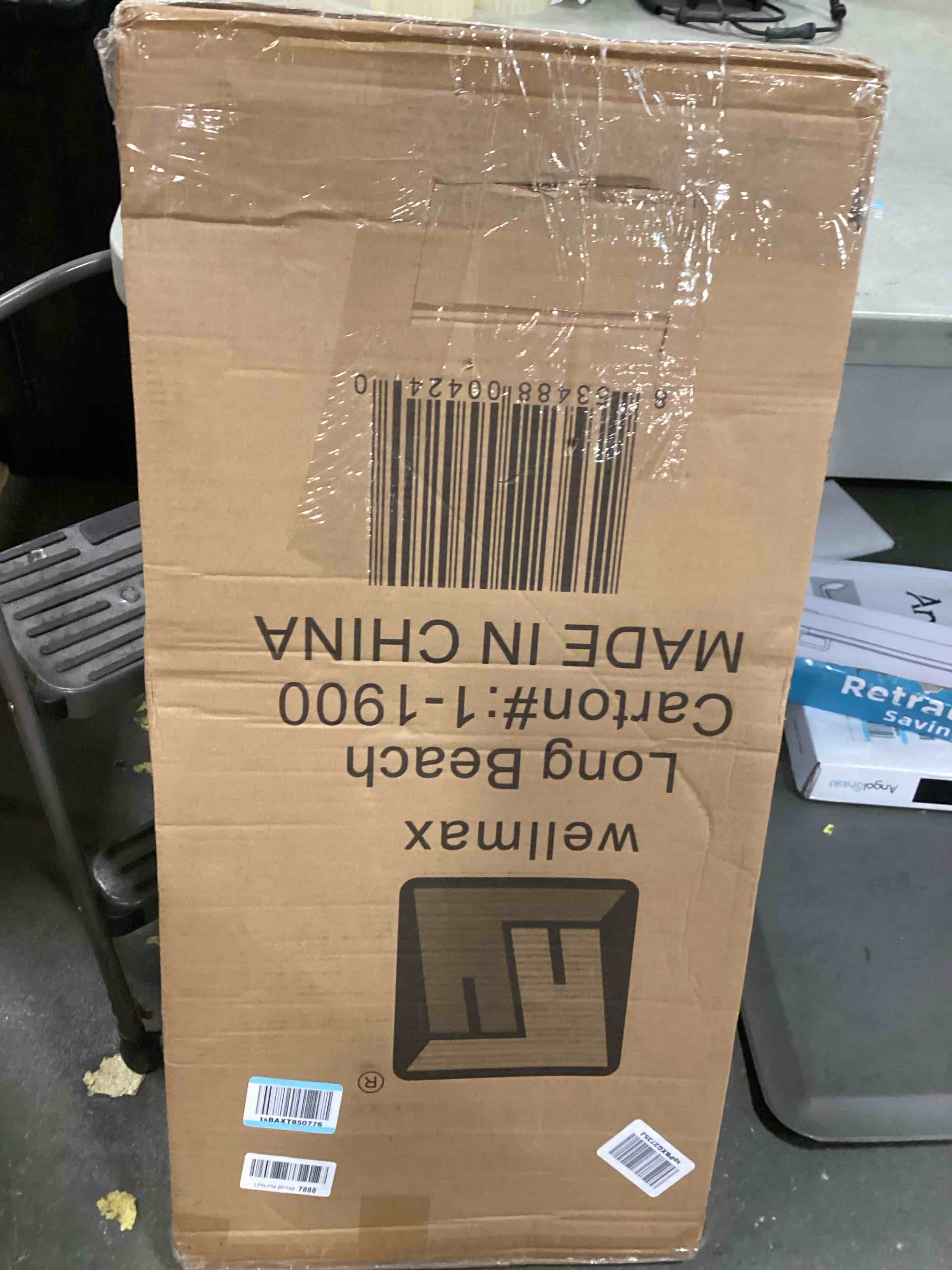 https://s3.amazonaws.com/lotting-images-prod/bidfta/BLU6724789_1724370237527.jpeg