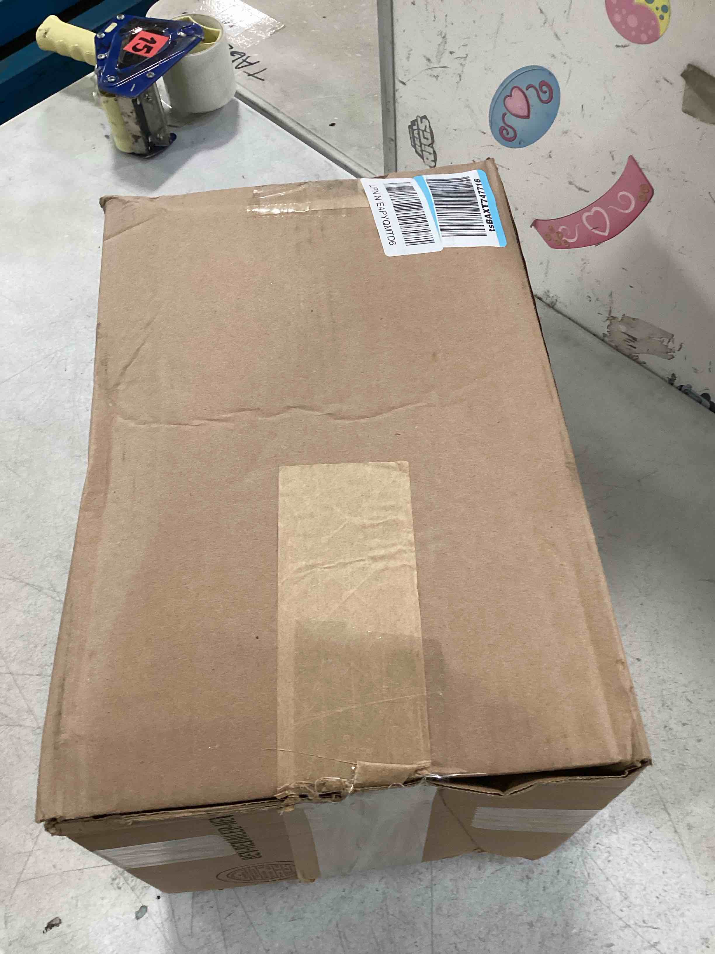 https://s3.amazonaws.com/lotting-images-prod/bidfta/BLU6724972_1722516597828.jpeg