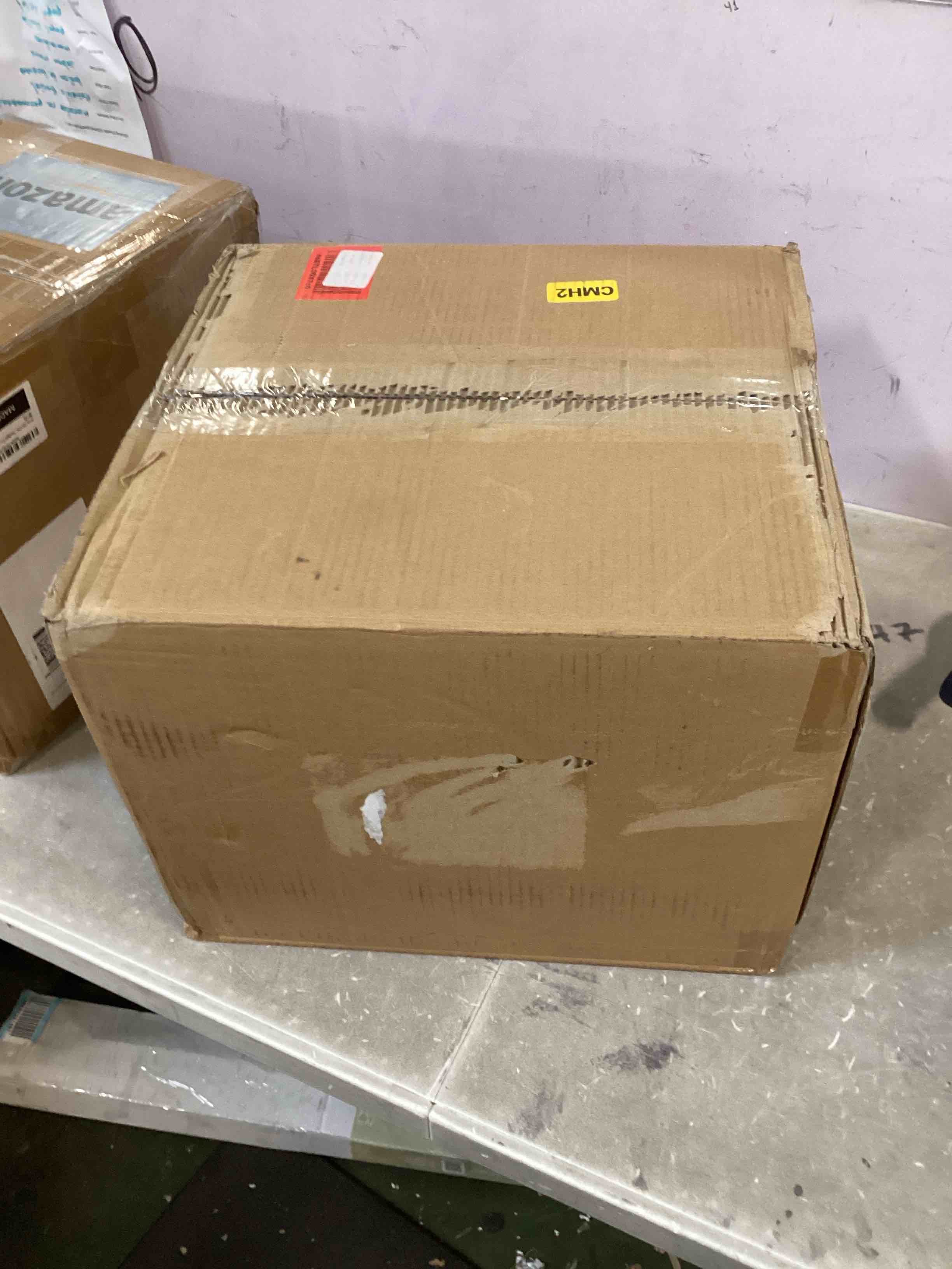 https://s3.amazonaws.com/lotting-images-prod/bidfta/BLU6725275_1722621357506.jpeg