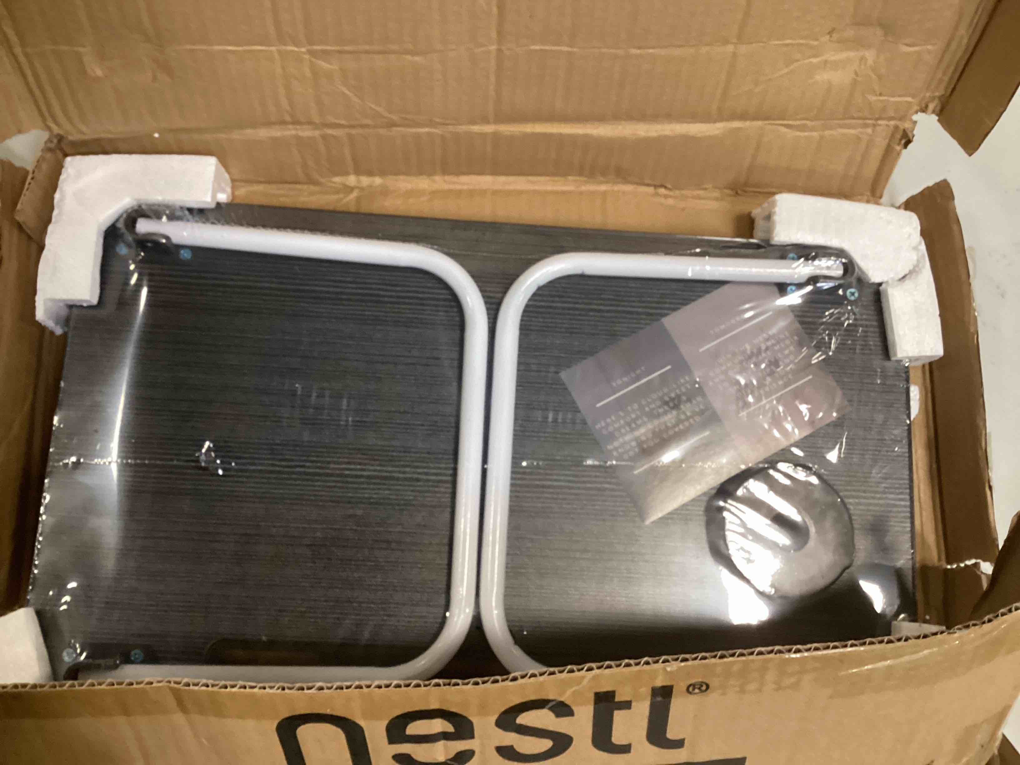 https://s3.amazonaws.com/lotting-images-prod/bidfta/BLU6725376_1722864751076.jpeg
