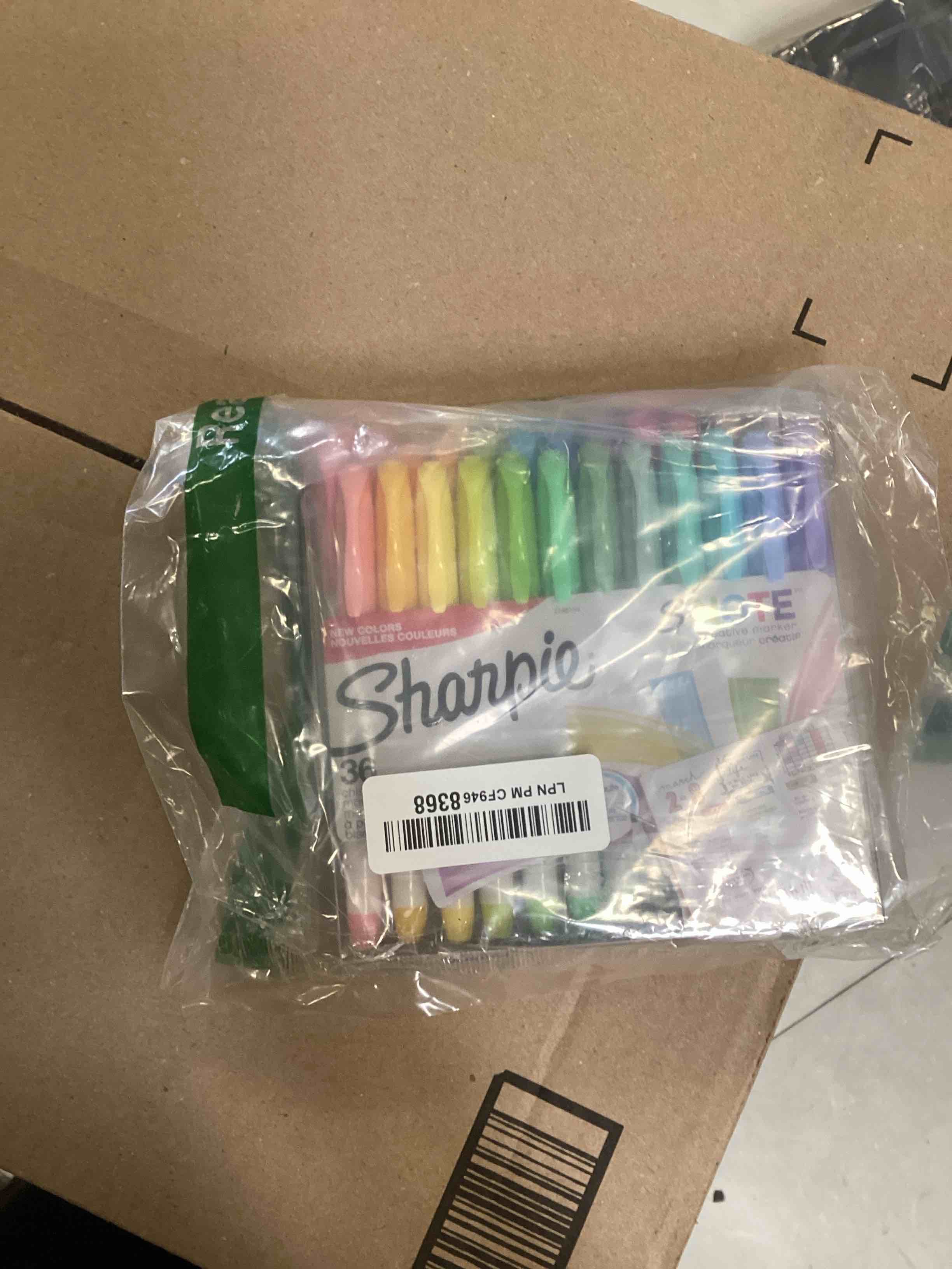 https://s3.amazonaws.com/lotting-images-prod/bidfta/BLU6725467_1722874192032.jpeg