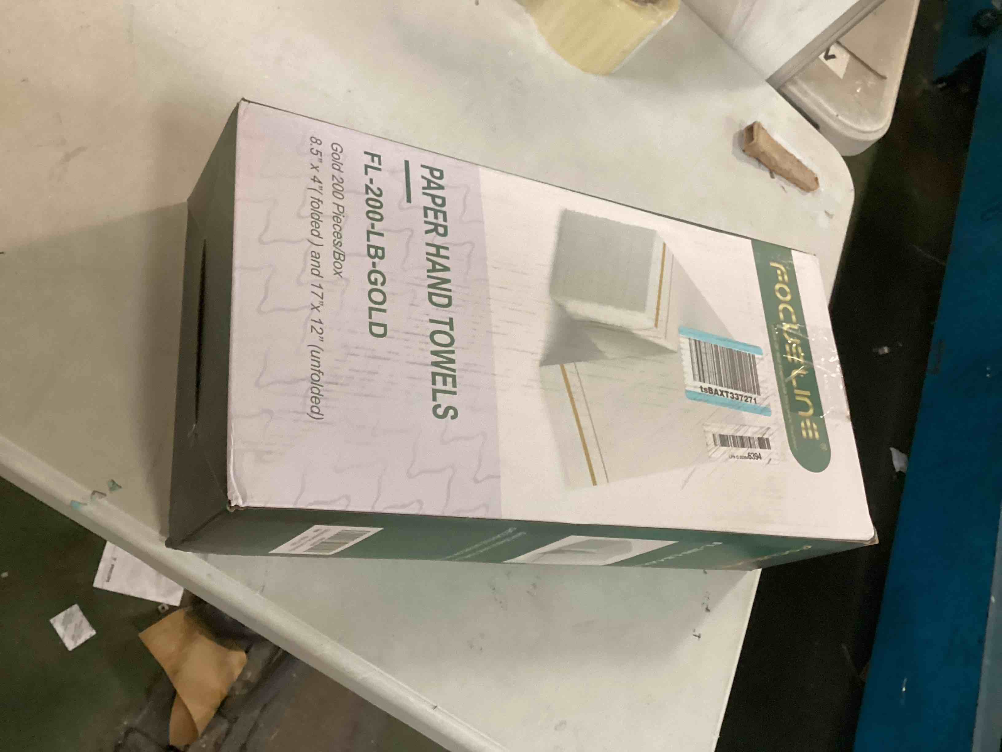 https://s3.amazonaws.com/lotting-images-prod/bidfta/BLU6726281_1723232068468.jpeg