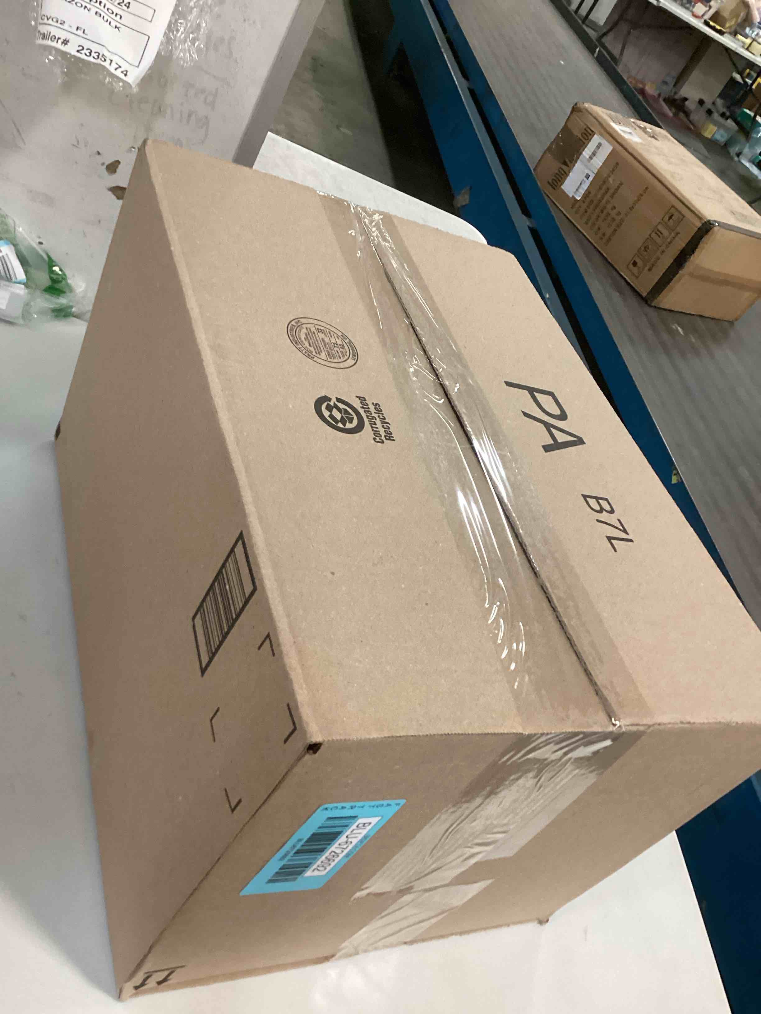 https://s3.amazonaws.com/lotting-images-prod/bidfta/BLU6726692_1722260221572.jpeg