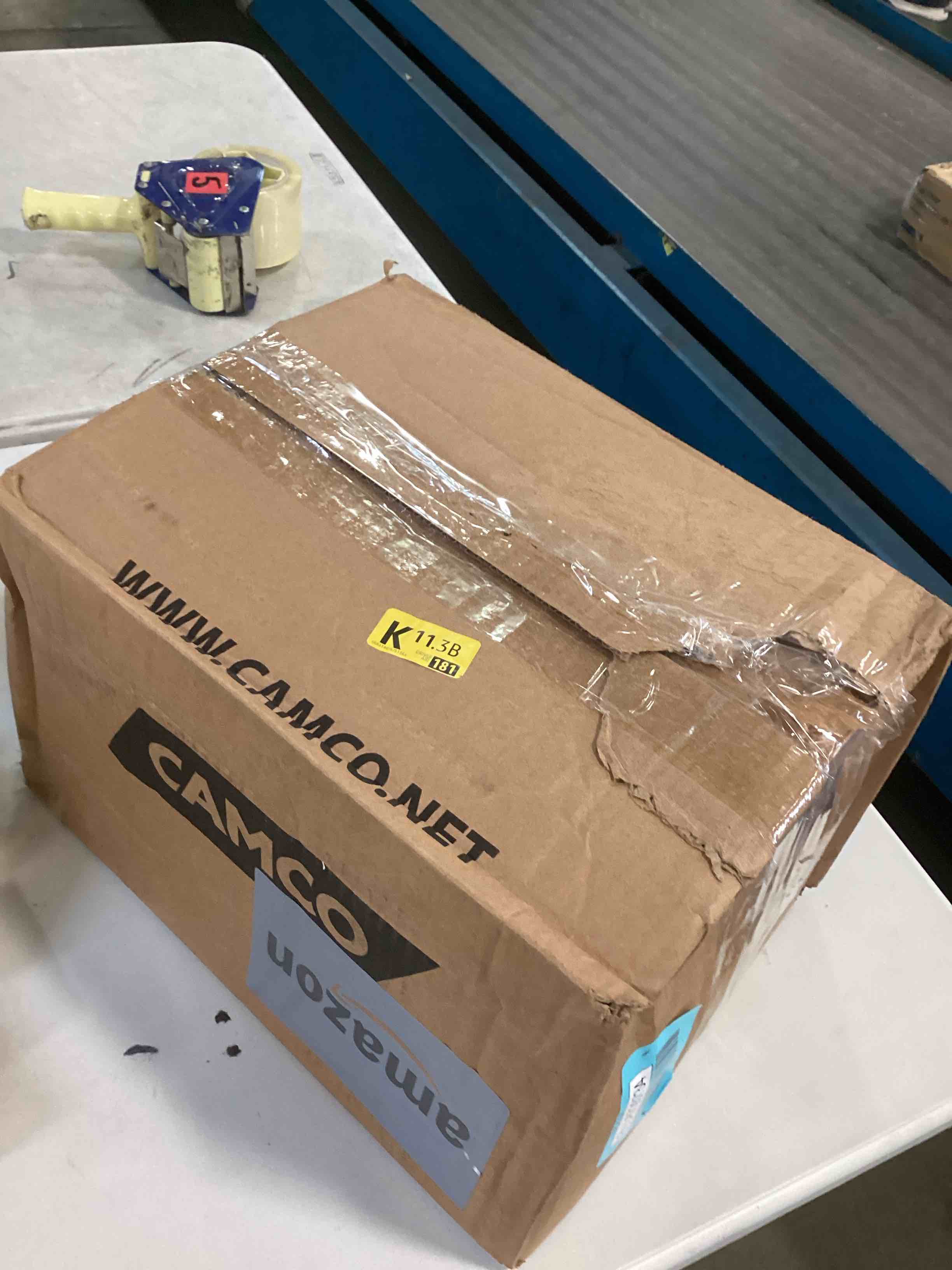 https://s3.amazonaws.com/lotting-images-prod/bidfta/BLU6726734_1722265036637.jpeg