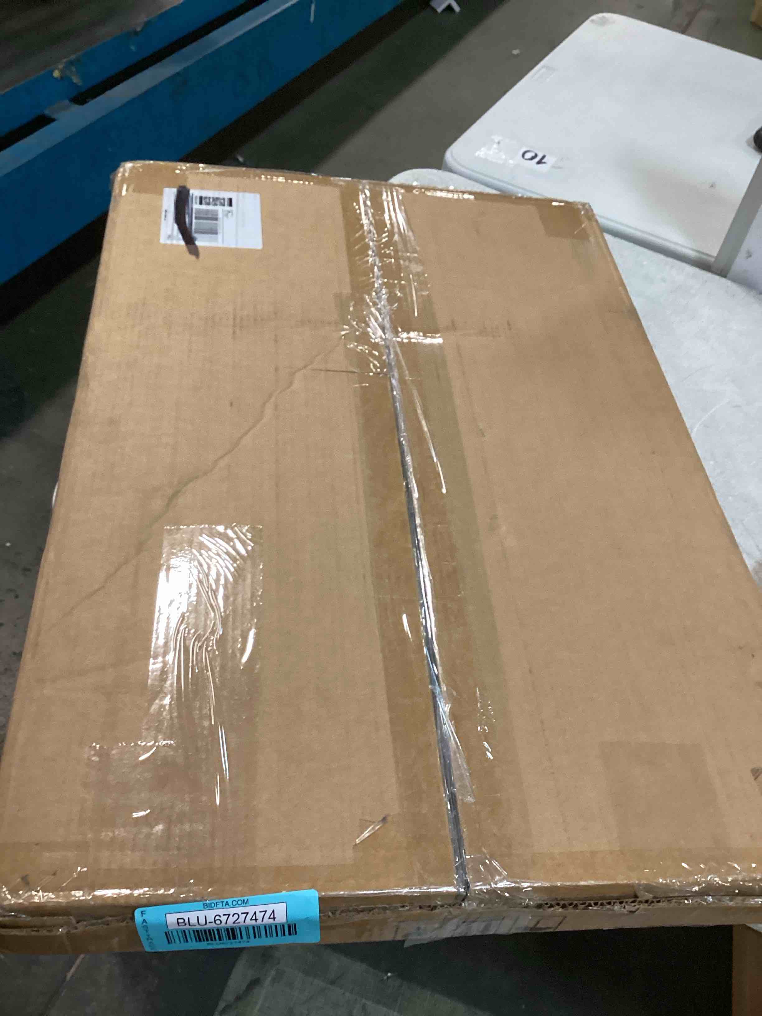 https://s3.amazonaws.com/lotting-images-prod/bidfta/BLU6727474_1722518166168.jpeg