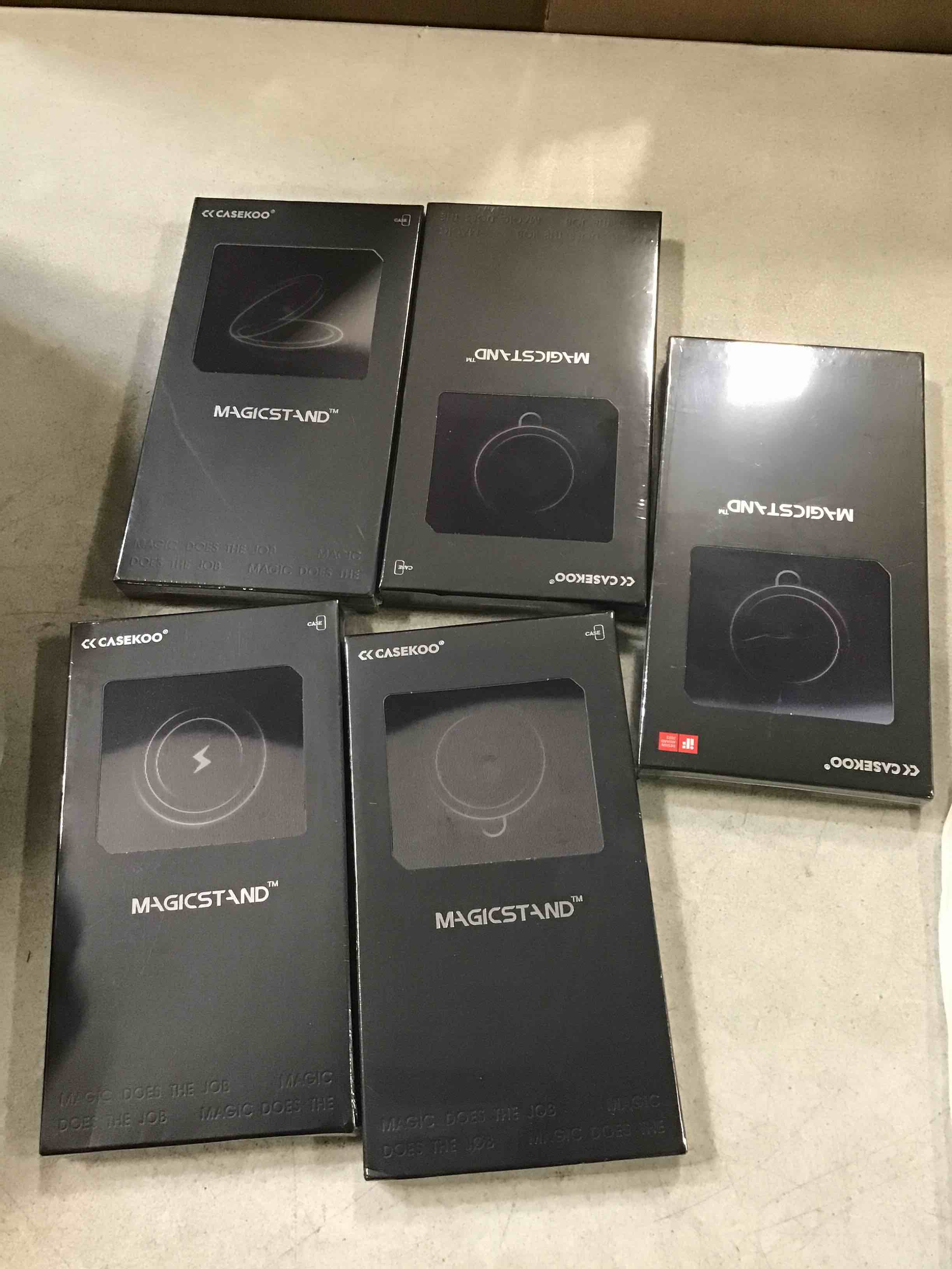 https://s3.amazonaws.com/lotting-images-prod/bidfta/BLU6728520_1719924352973.jpeg