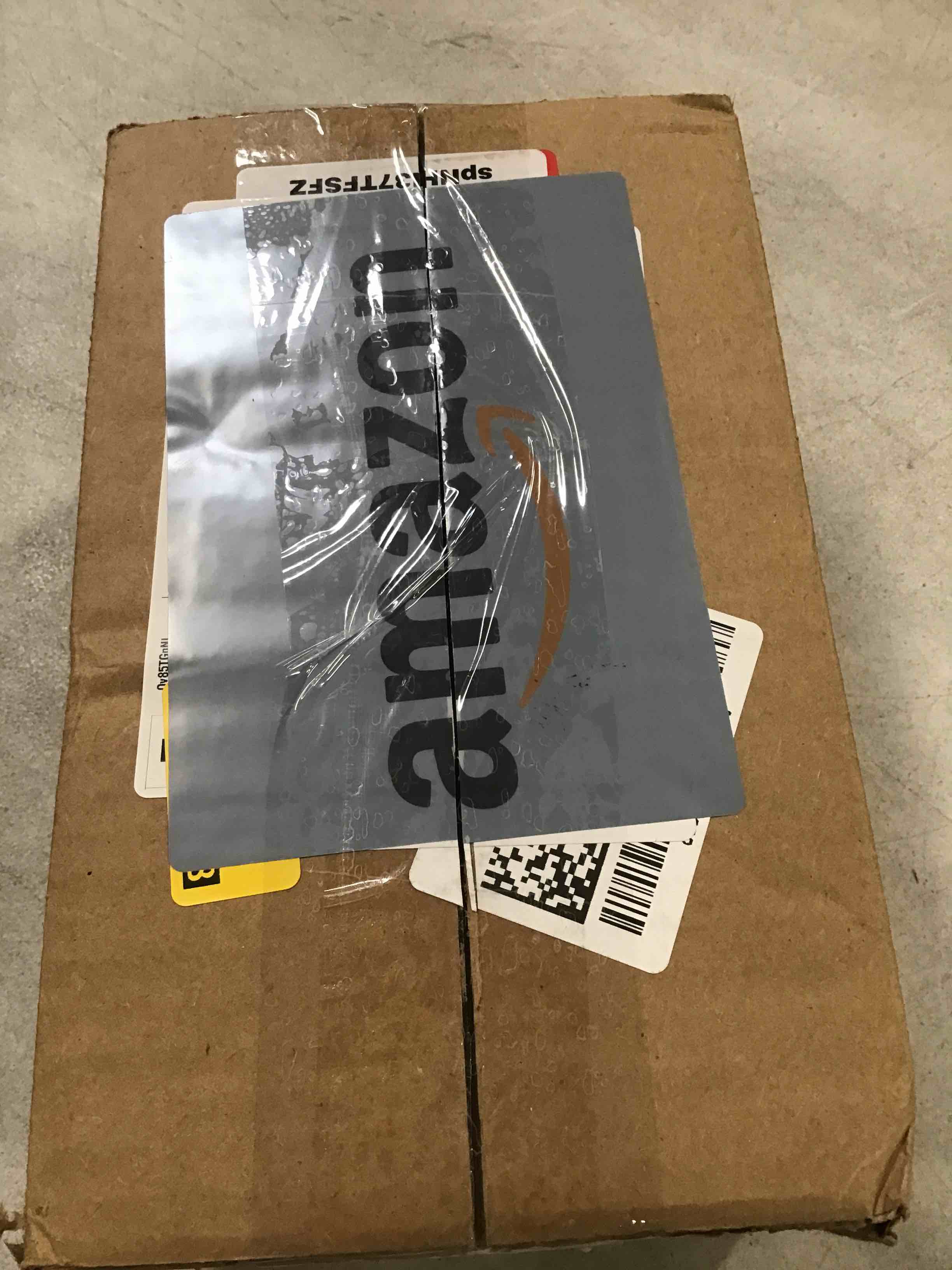 https://s3.amazonaws.com/lotting-images-prod/bidfta/BLU6728756_1720011486665.jpeg