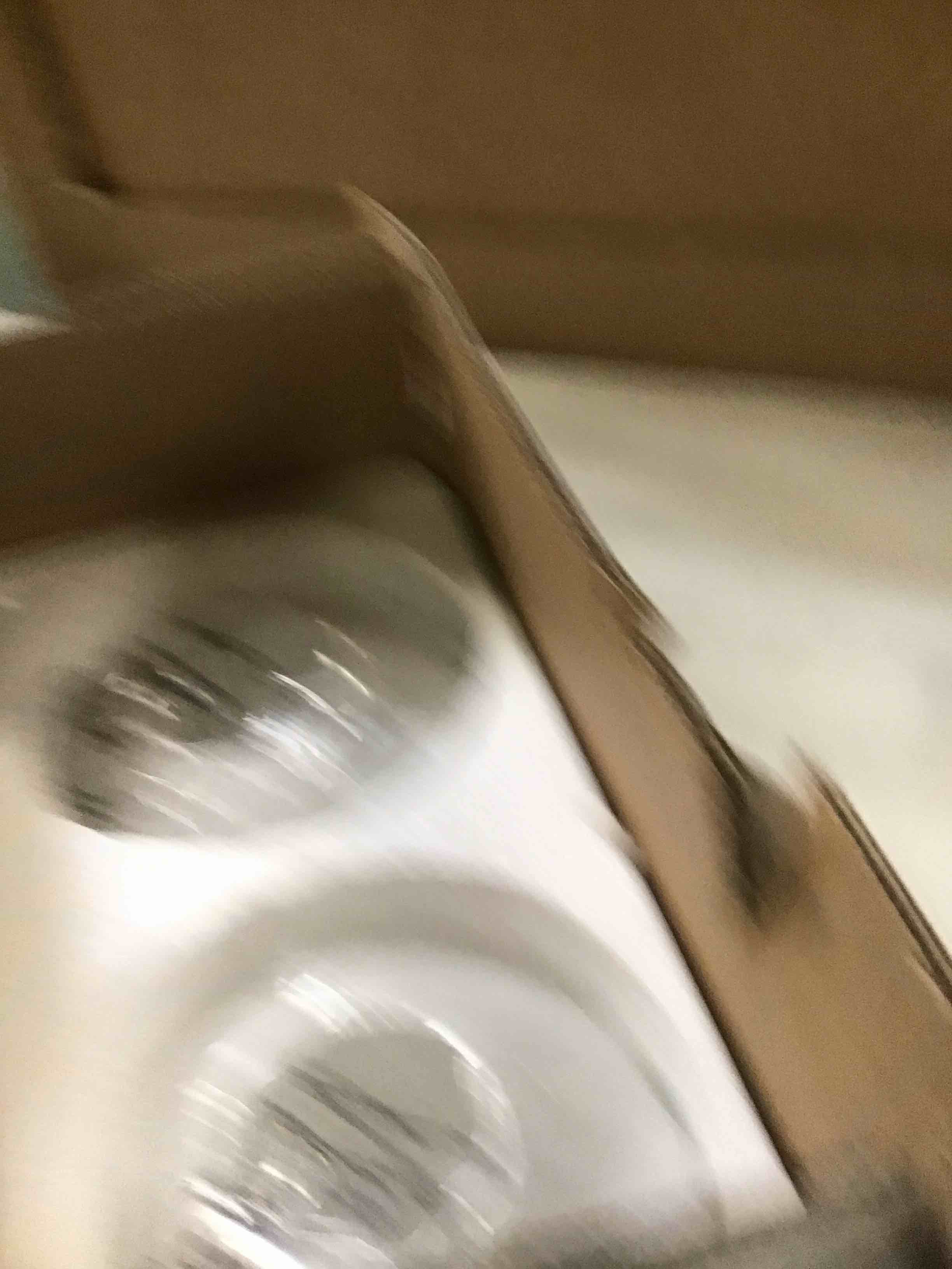 https://s3.amazonaws.com/lotting-images-prod/bidfta/BLU6728835_1720018461807.jpeg