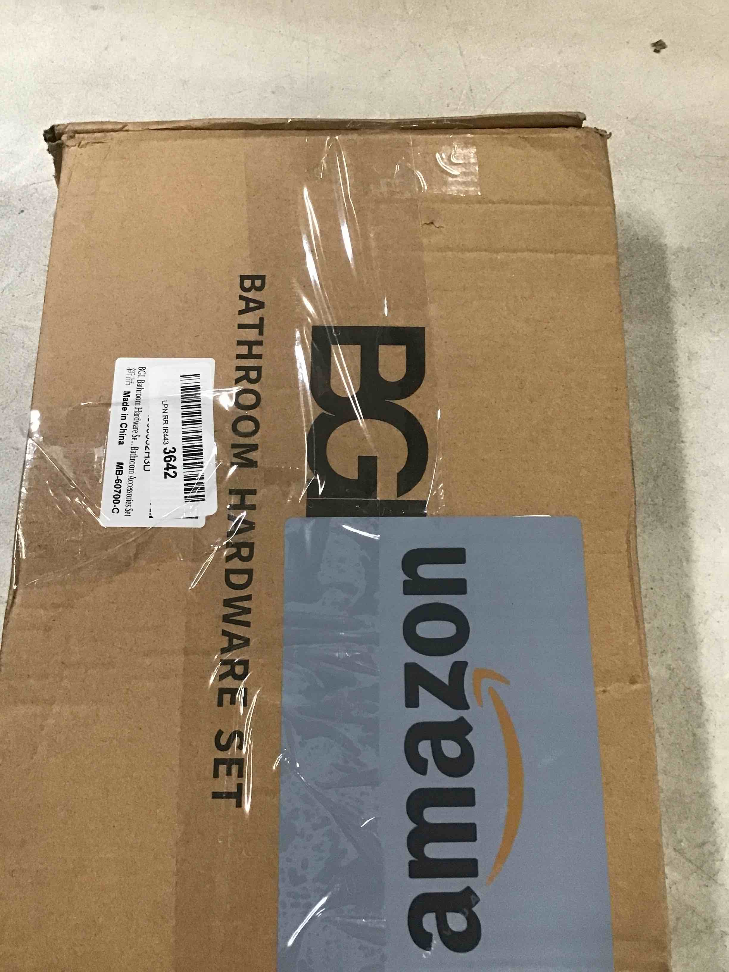 https://s3.amazonaws.com/lotting-images-prod/bidfta/BLU6729195_1720185033206.jpeg