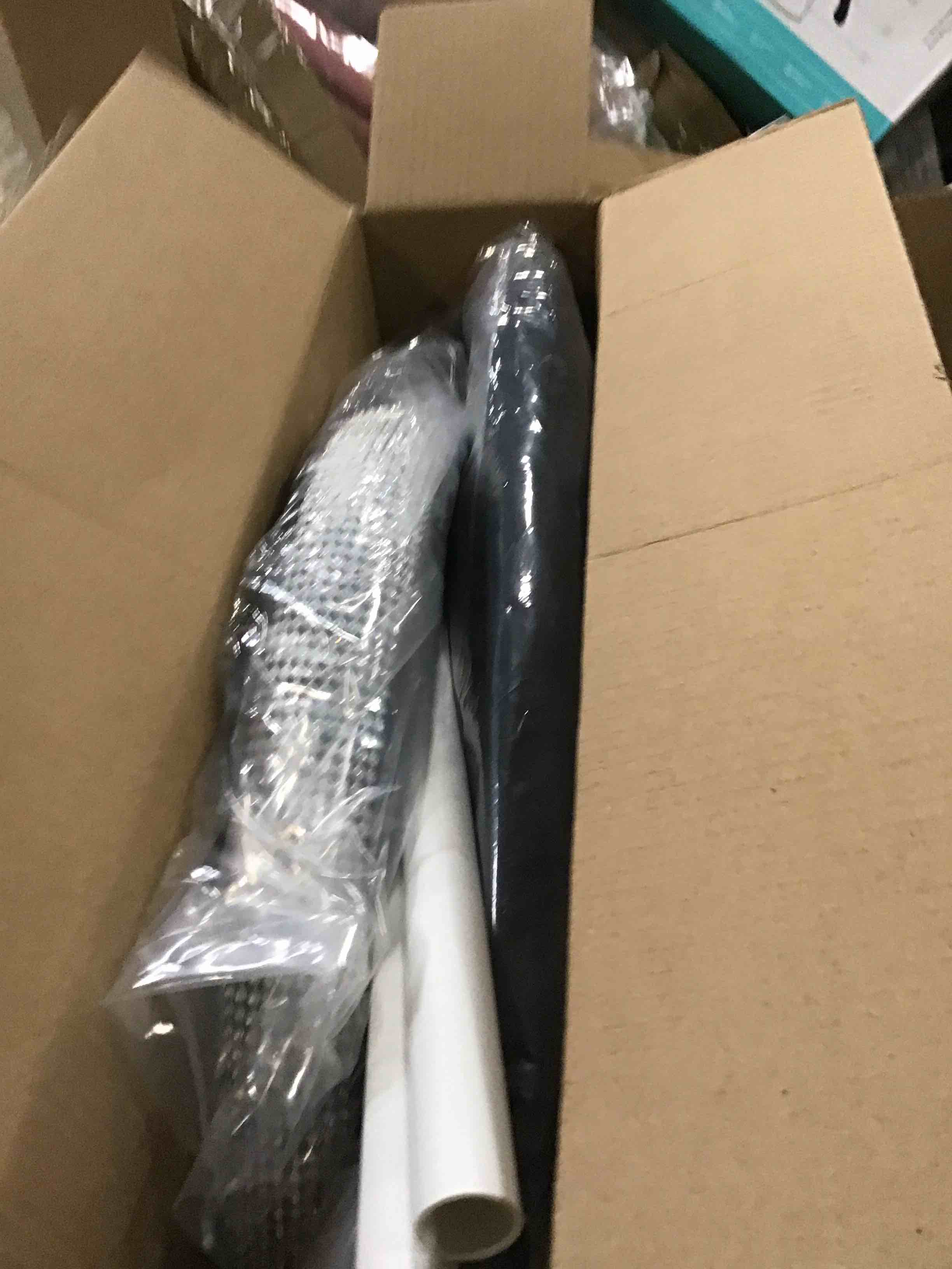 https://s3.amazonaws.com/lotting-images-prod/bidfta/BLU6729383_1720440296103.jpeg