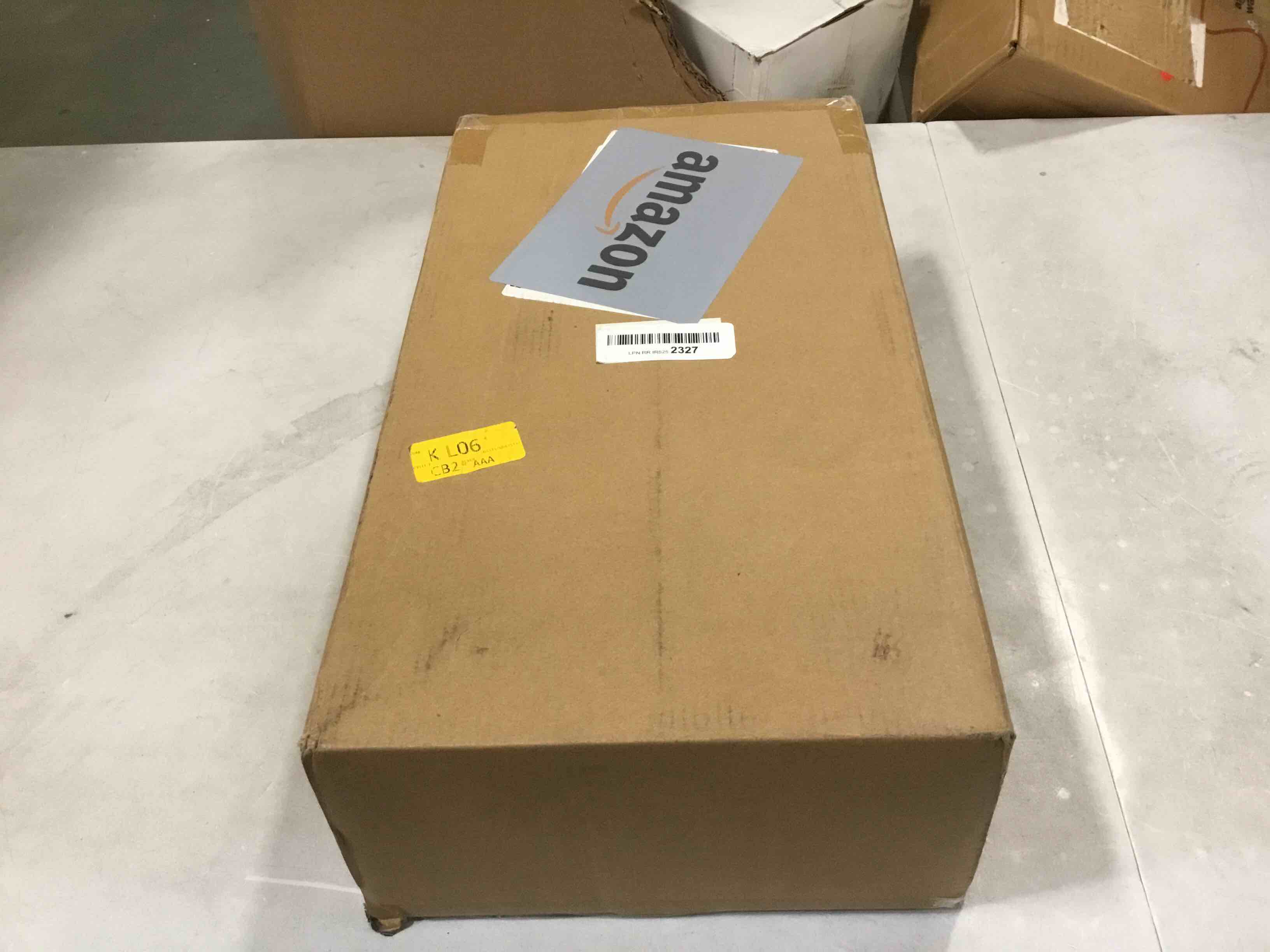 https://s3.amazonaws.com/lotting-images-prod/bidfta/BLU6729518_1719595969229.jpeg