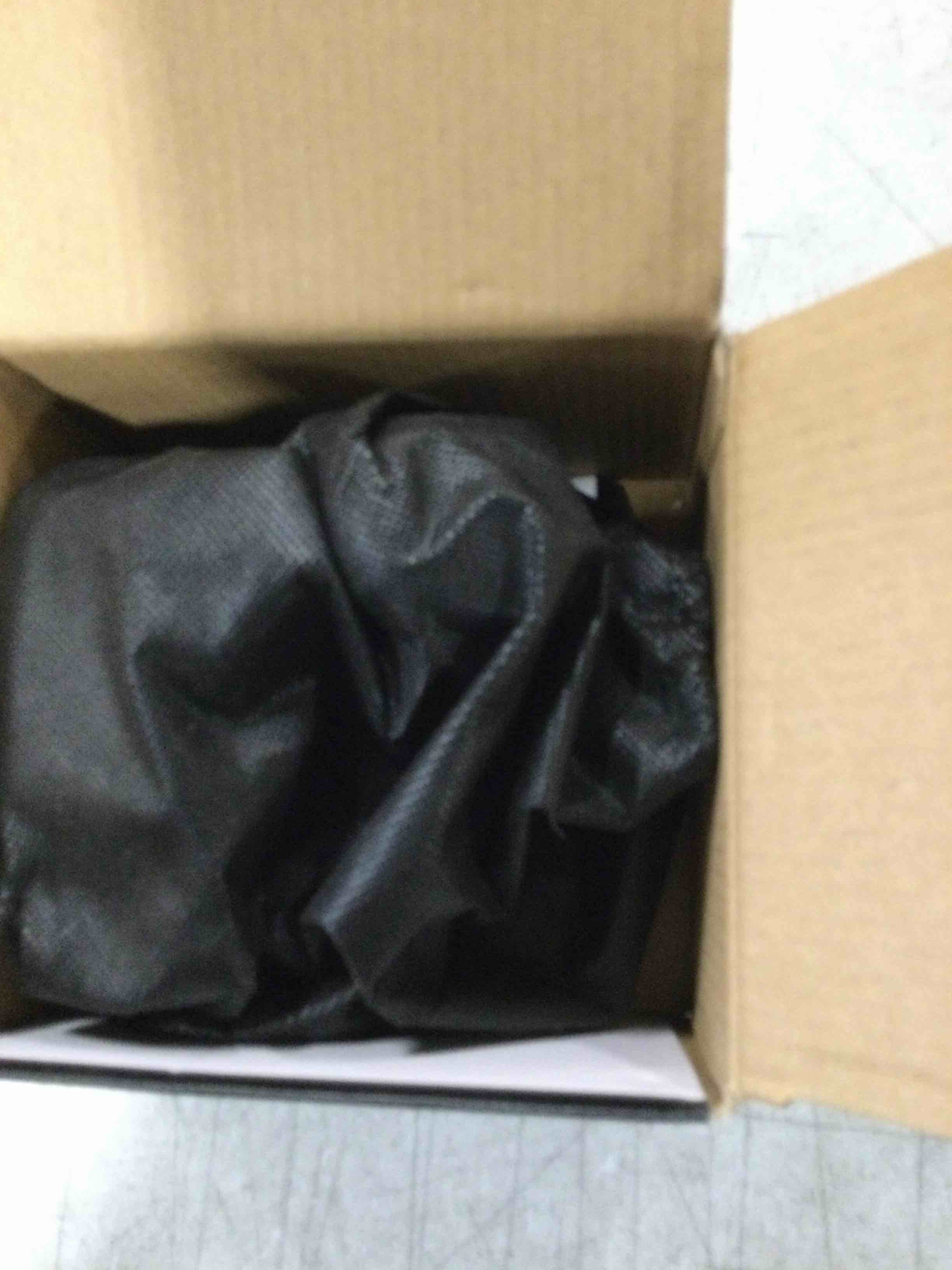 https://s3.amazonaws.com/lotting-images-prod/bidfta/BLU6729717_1719938667288.jpeg