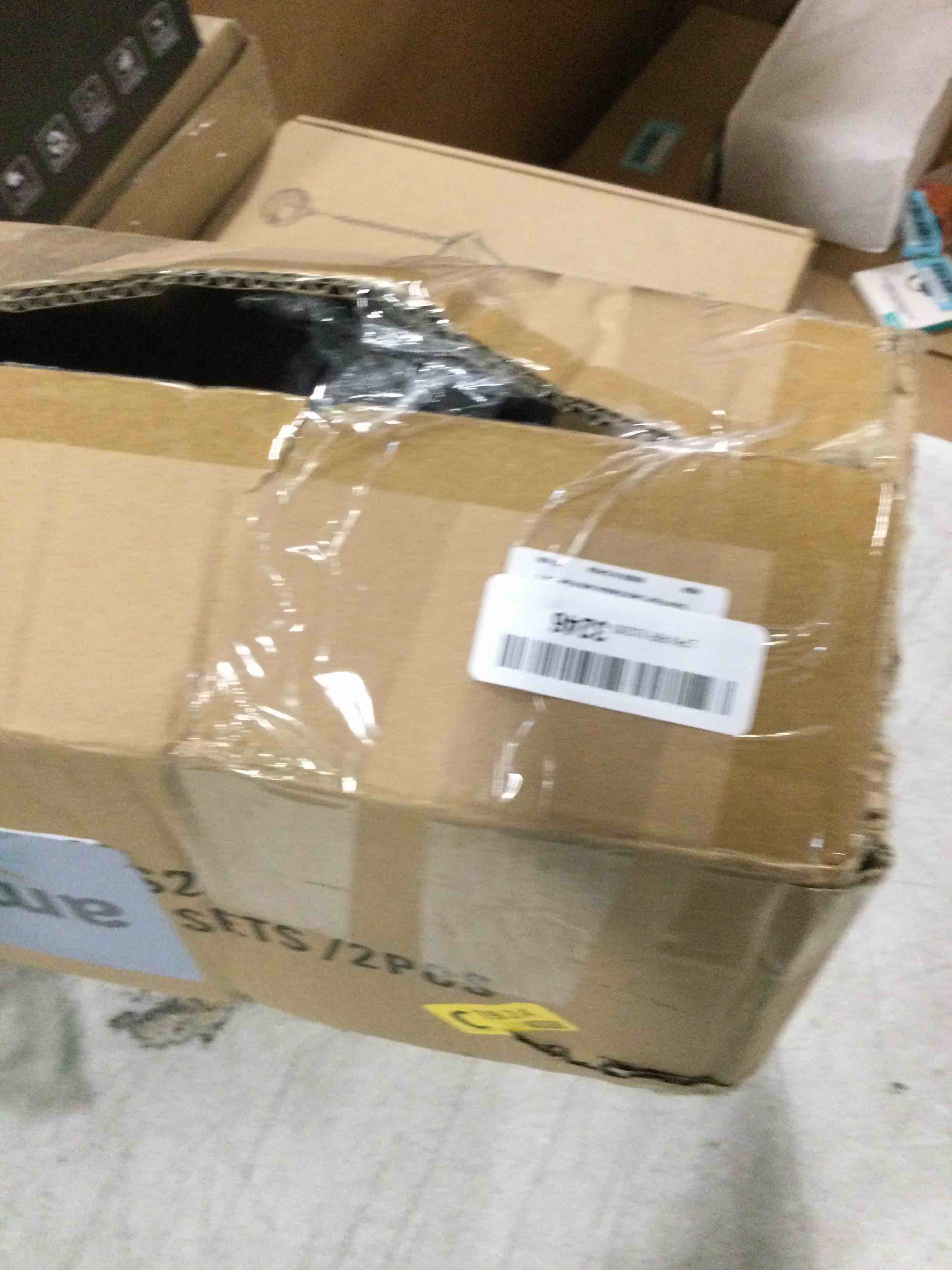 https://s3.amazonaws.com/lotting-images-prod/bidfta/BLU6730127_1720529504999.jpeg