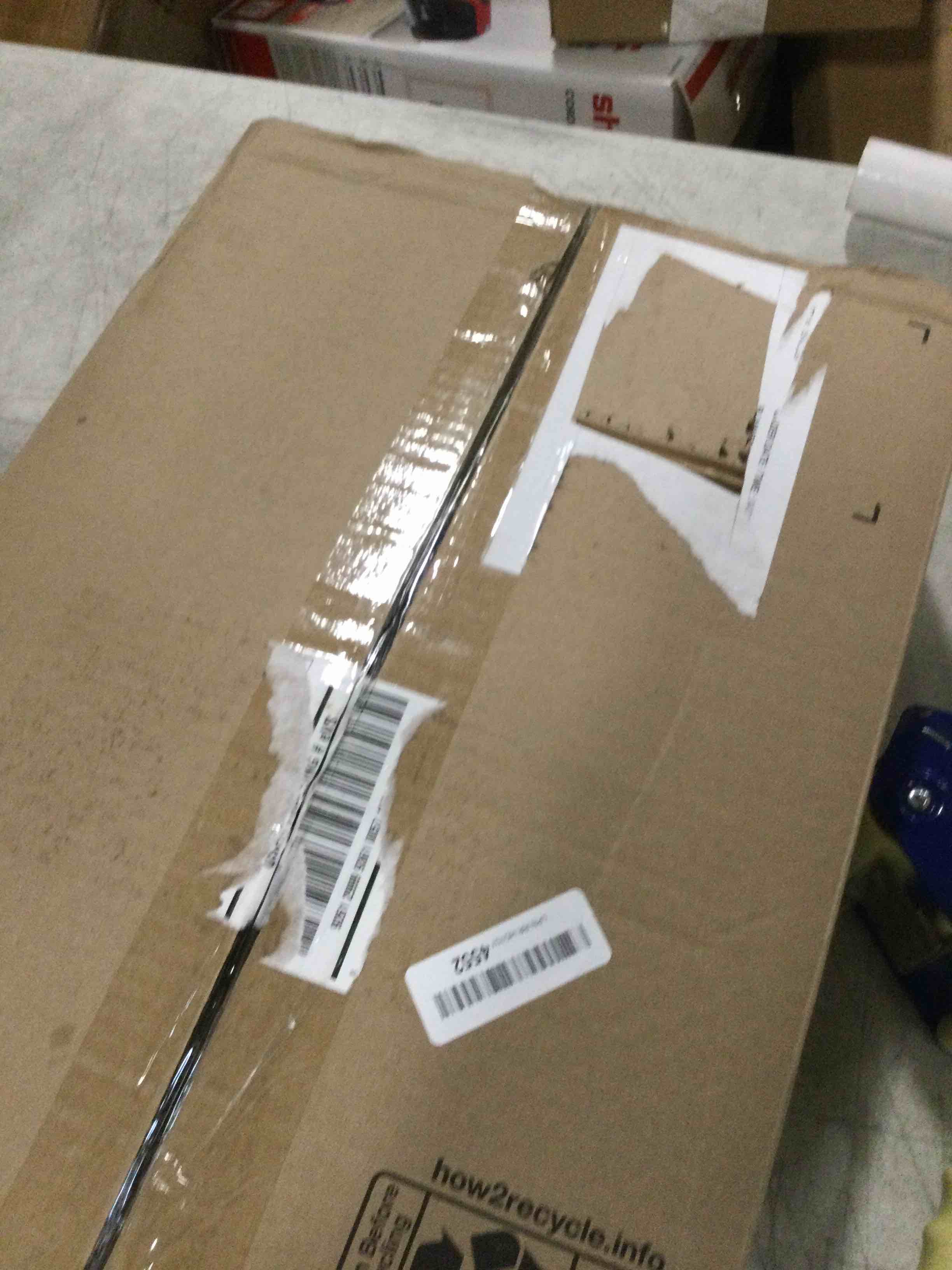 https://s3.amazonaws.com/lotting-images-prod/bidfta/BLU6730161_1720533278927.jpeg