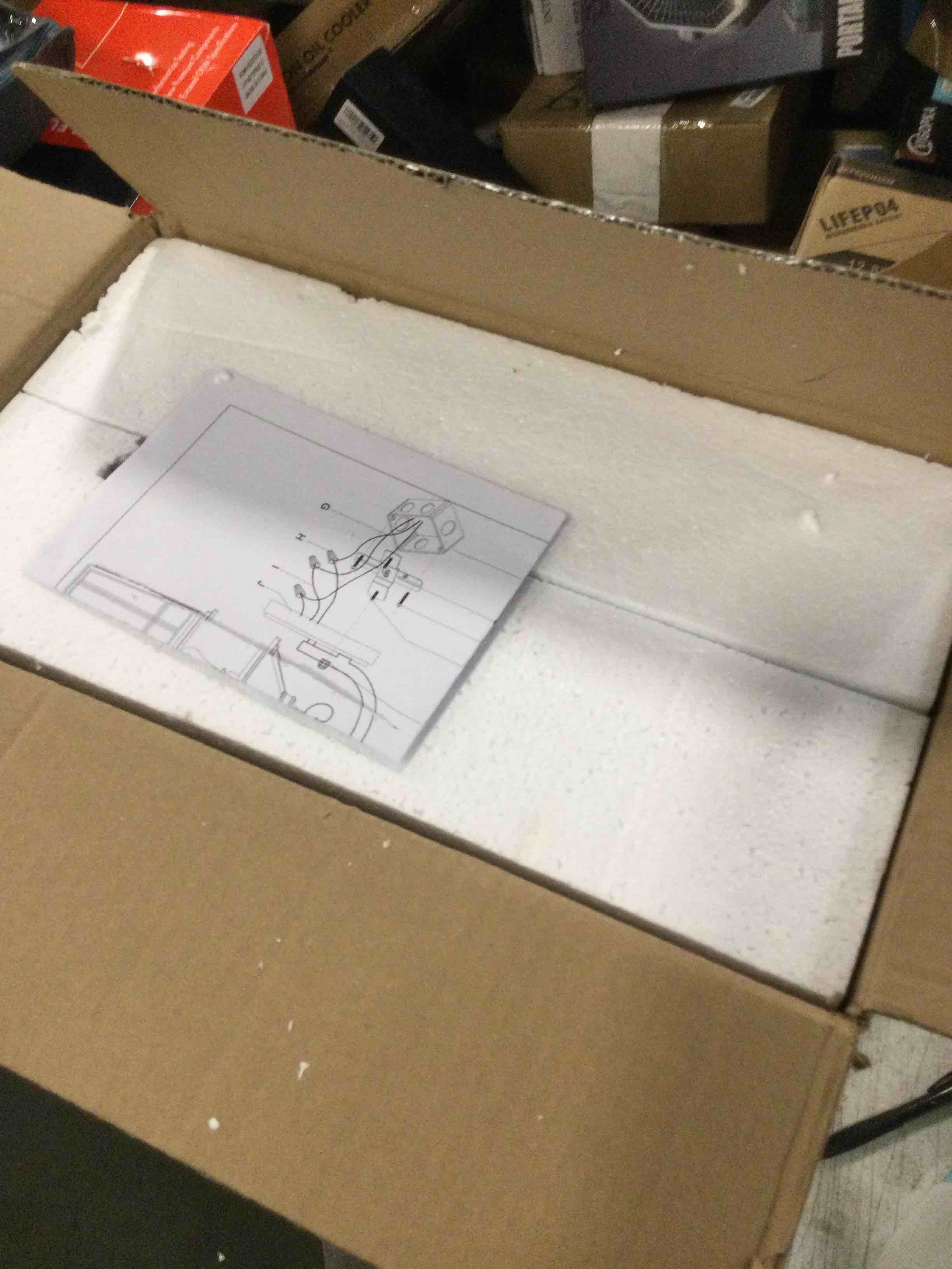 https://s3.amazonaws.com/lotting-images-prod/bidfta/BLU6730197_1720539034470.jpeg