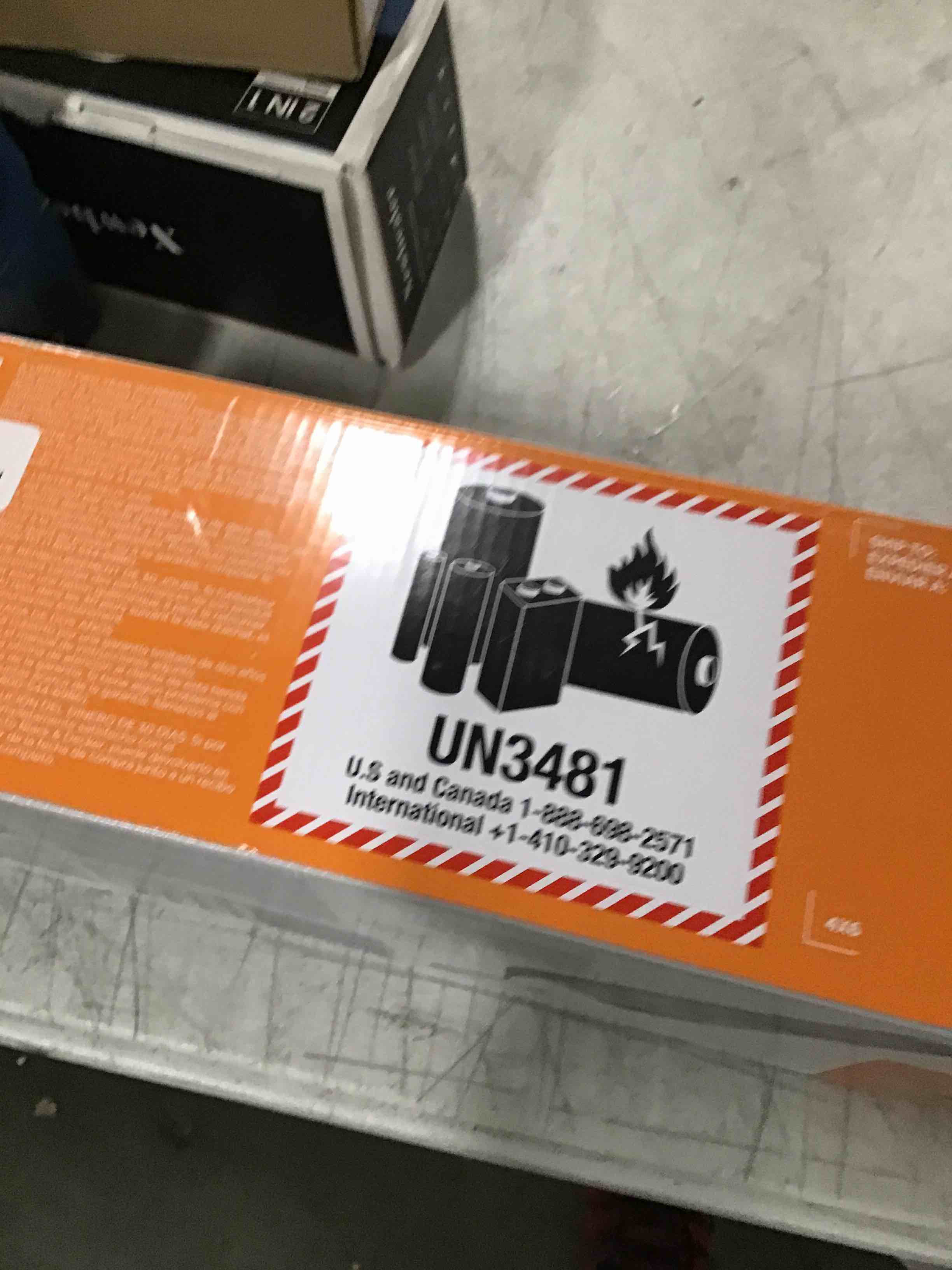 https://s3.amazonaws.com/lotting-images-prod/bidfta/BLU6730425_1720632993237.jpeg