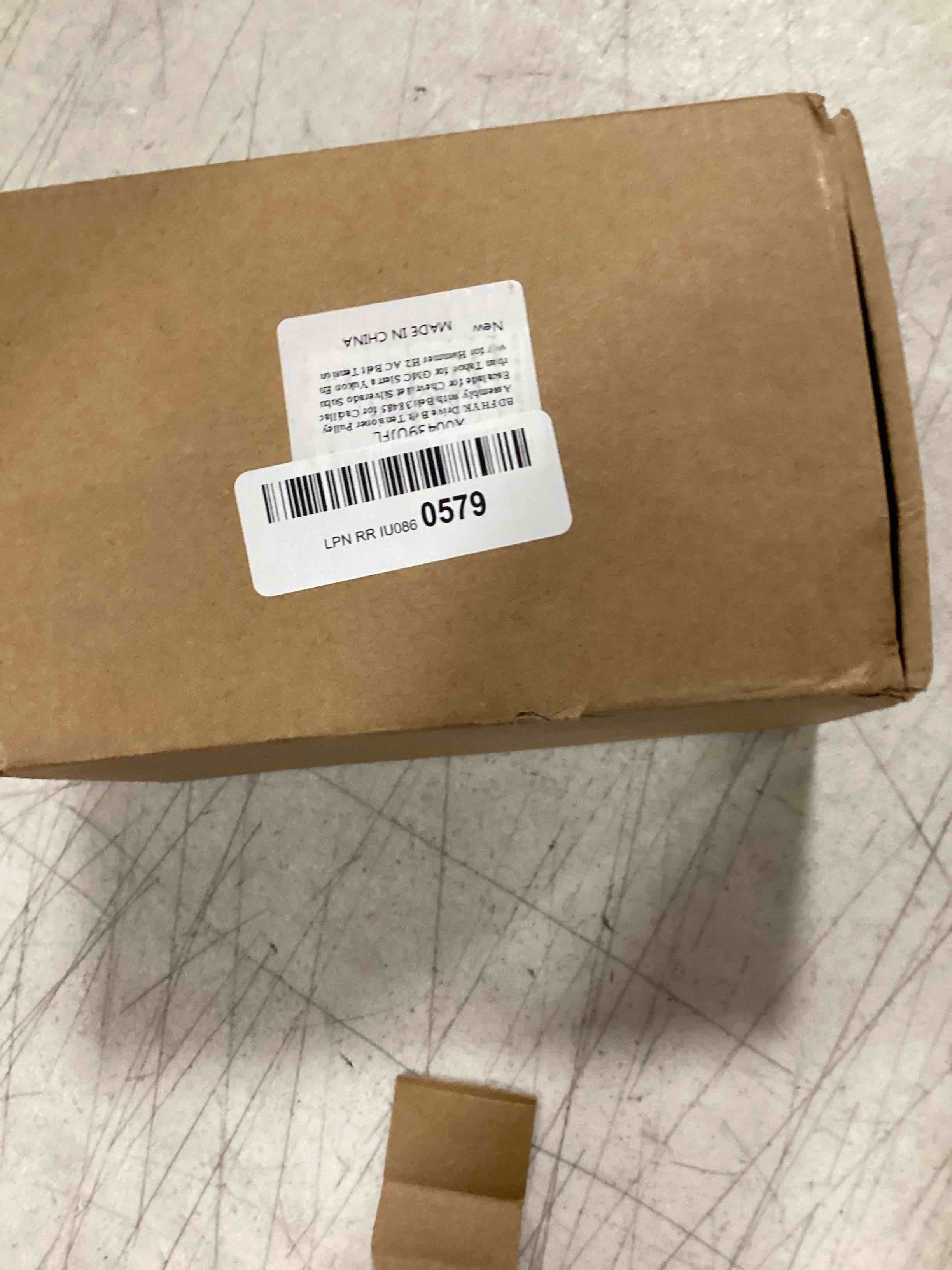 https://s3.amazonaws.com/lotting-images-prod/bidfta/BLU6730551_1720704794952.jpeg