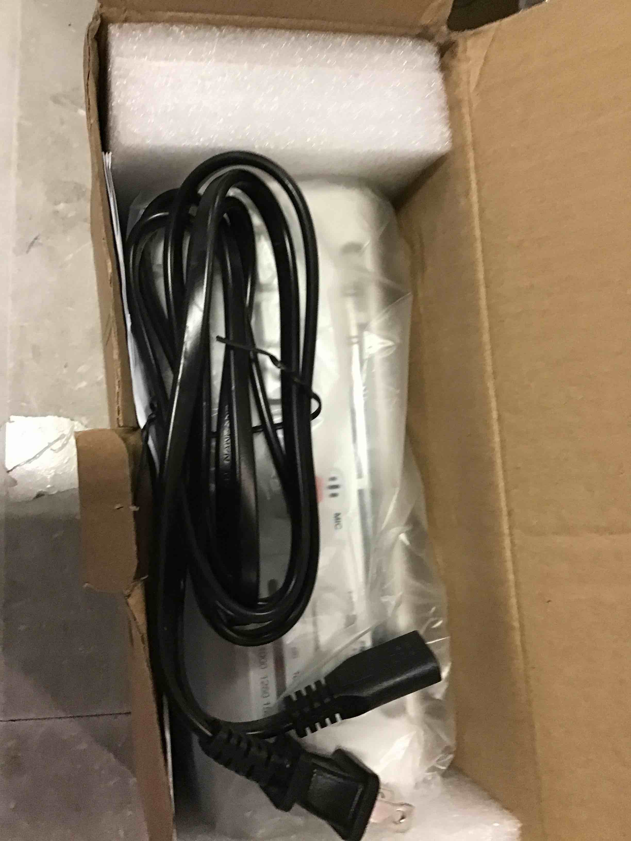 https://s3.amazonaws.com/lotting-images-prod/bidfta/BLU6731100_1719941591696.jpeg