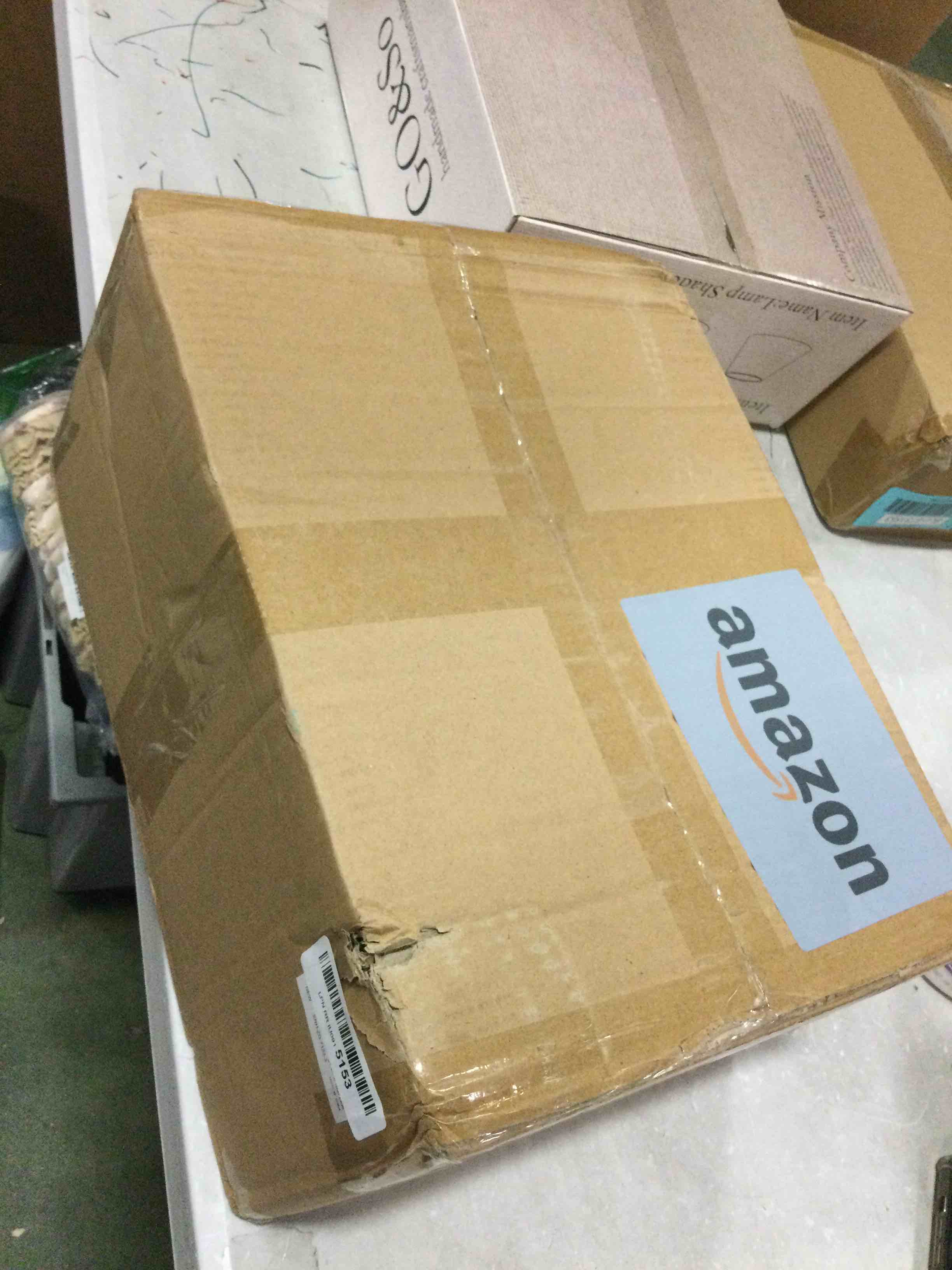 https://s3.amazonaws.com/lotting-images-prod/bidfta/BLU6731603_1720178705816.jpeg